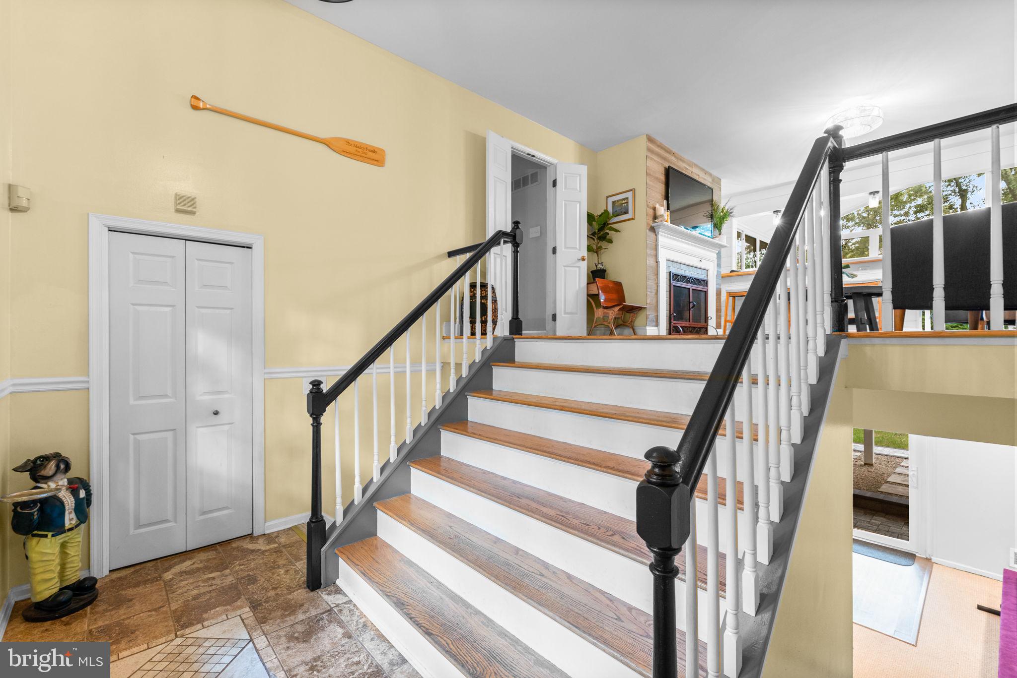 185 BERRYWOOD DRIVE