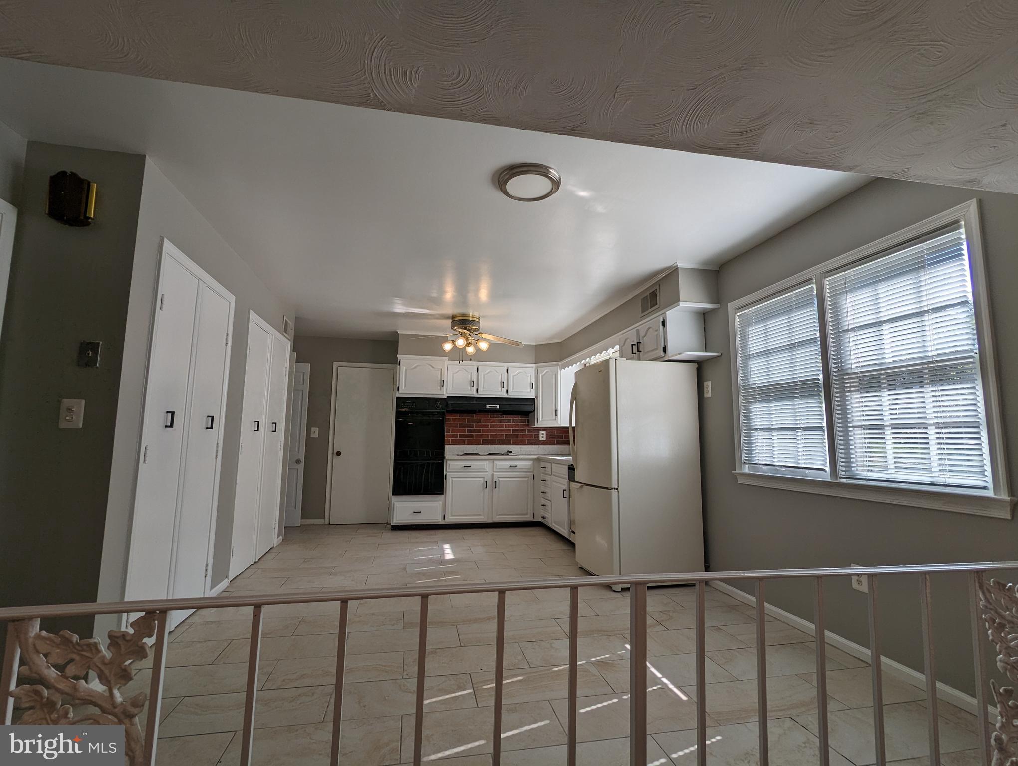 LAYHILL VILLAGE - Residential