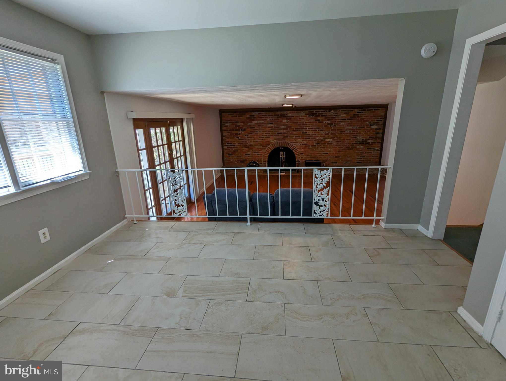 LAYHILL VILLAGE - Residential