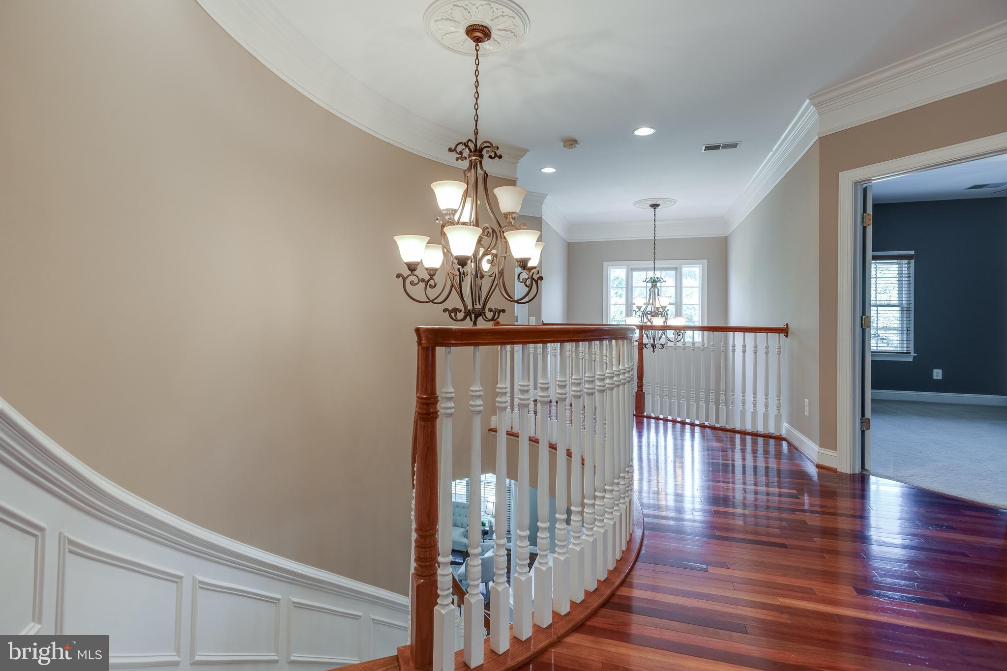 CEDAR CREST - Residential