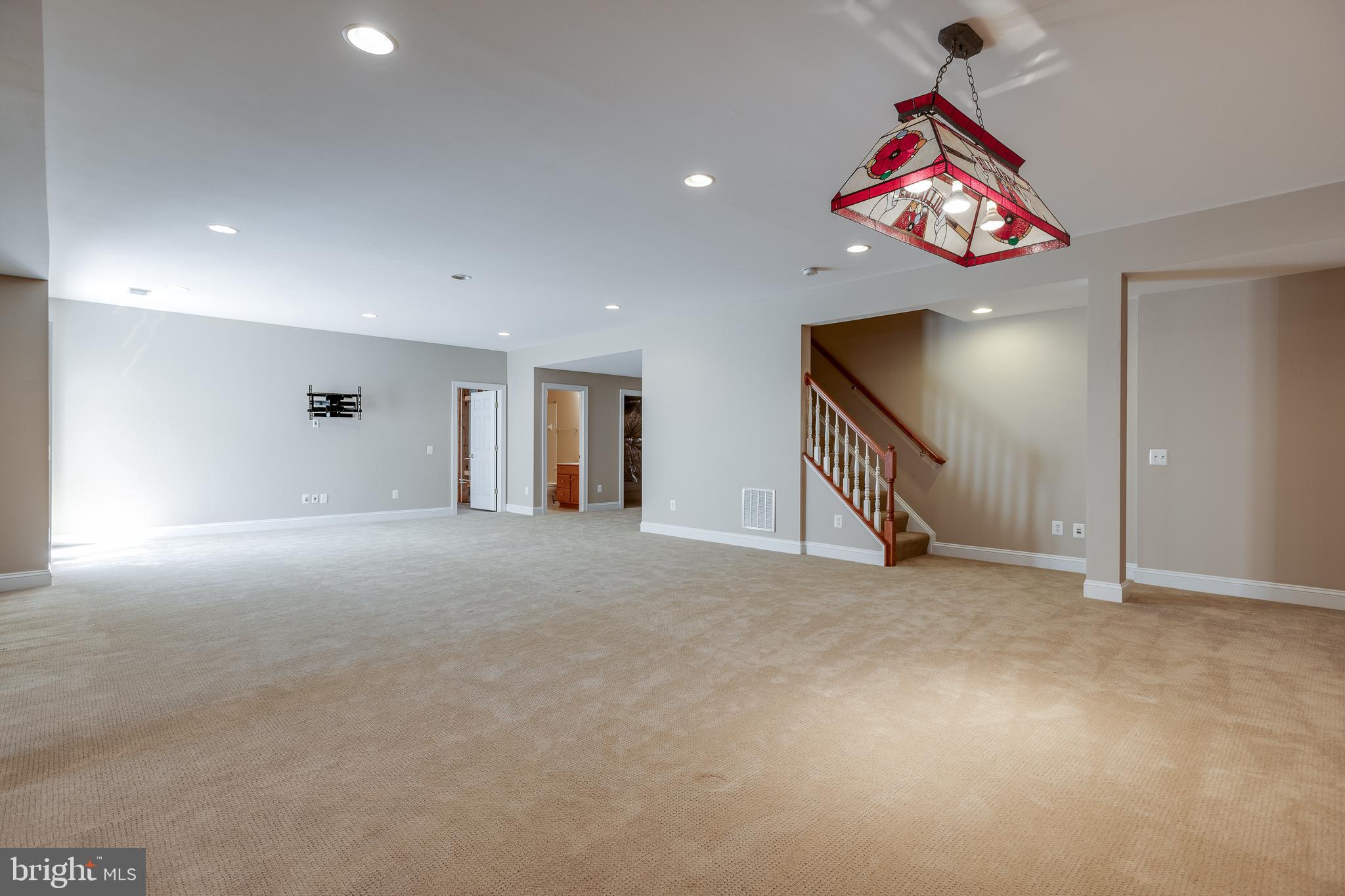 CEDAR CREST - Residential