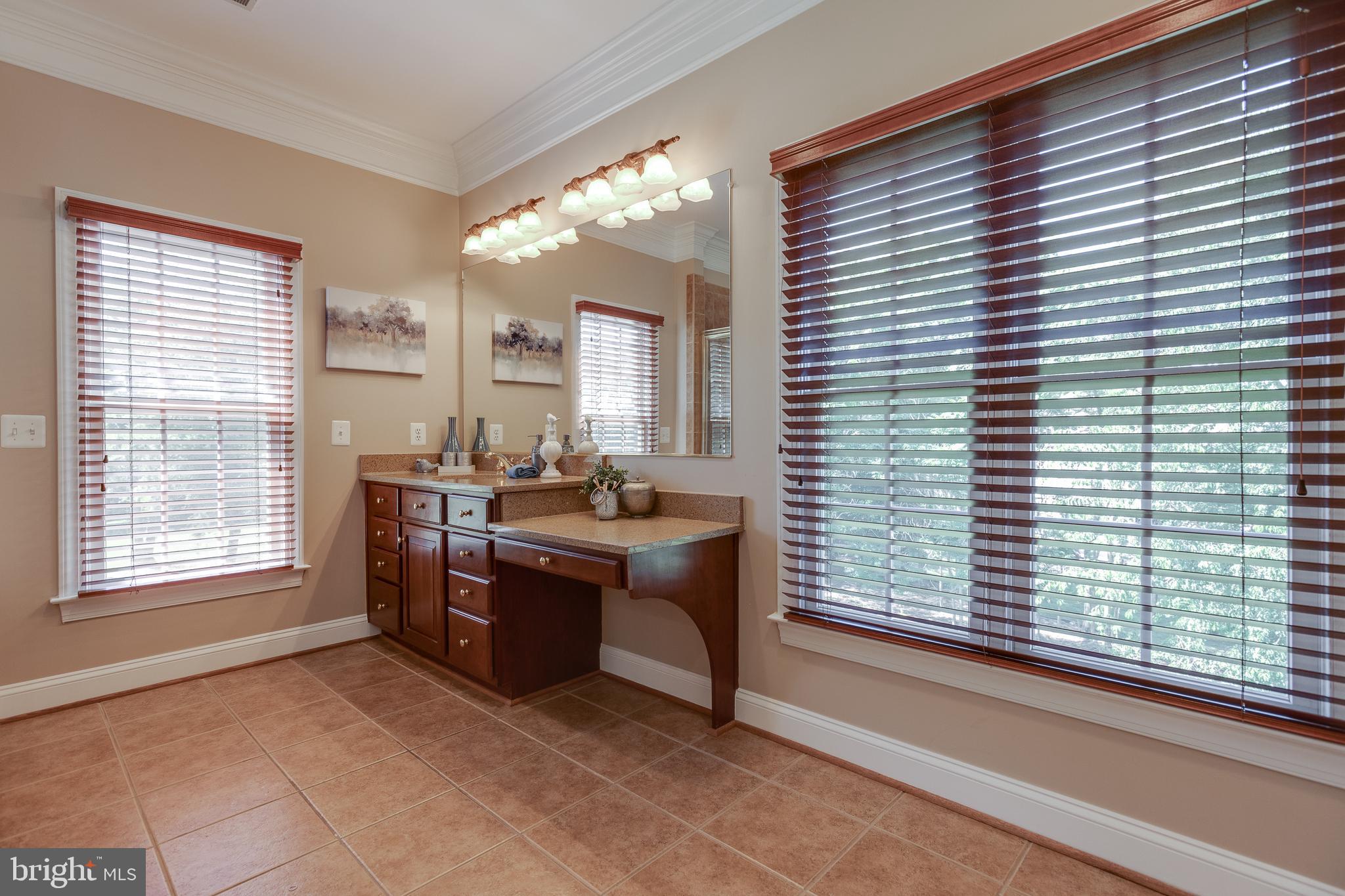 CEDAR CREST - Residential