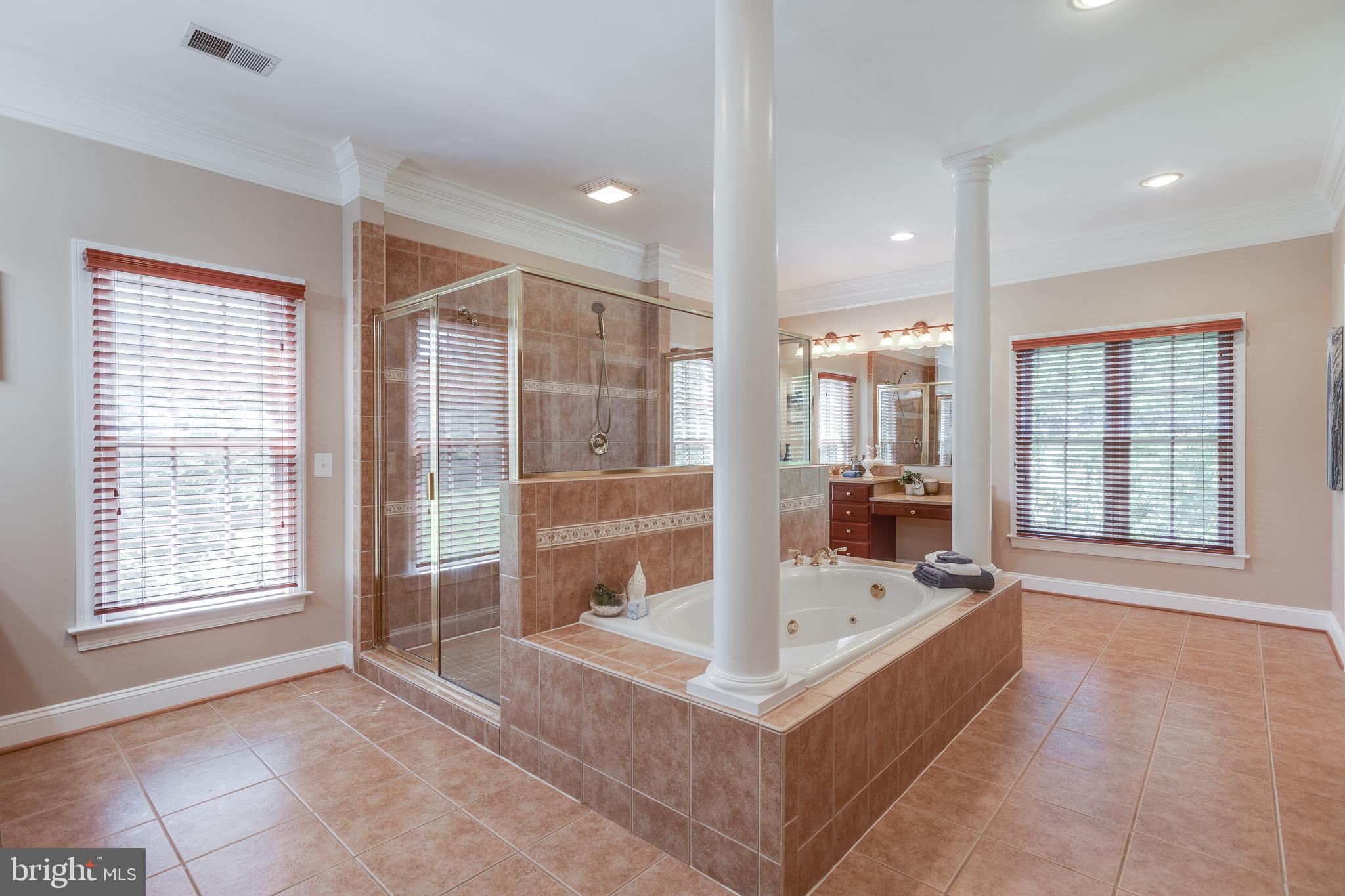 CEDAR CREST - Residential