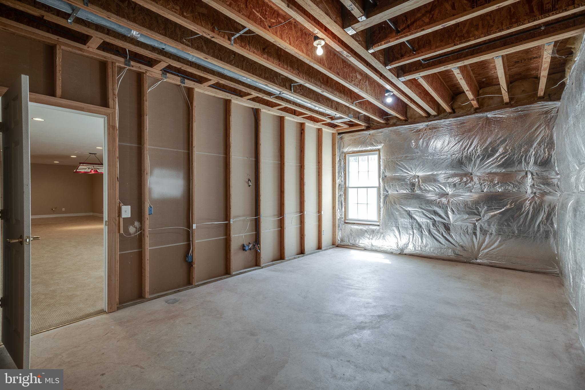 CEDAR CREST - Residential