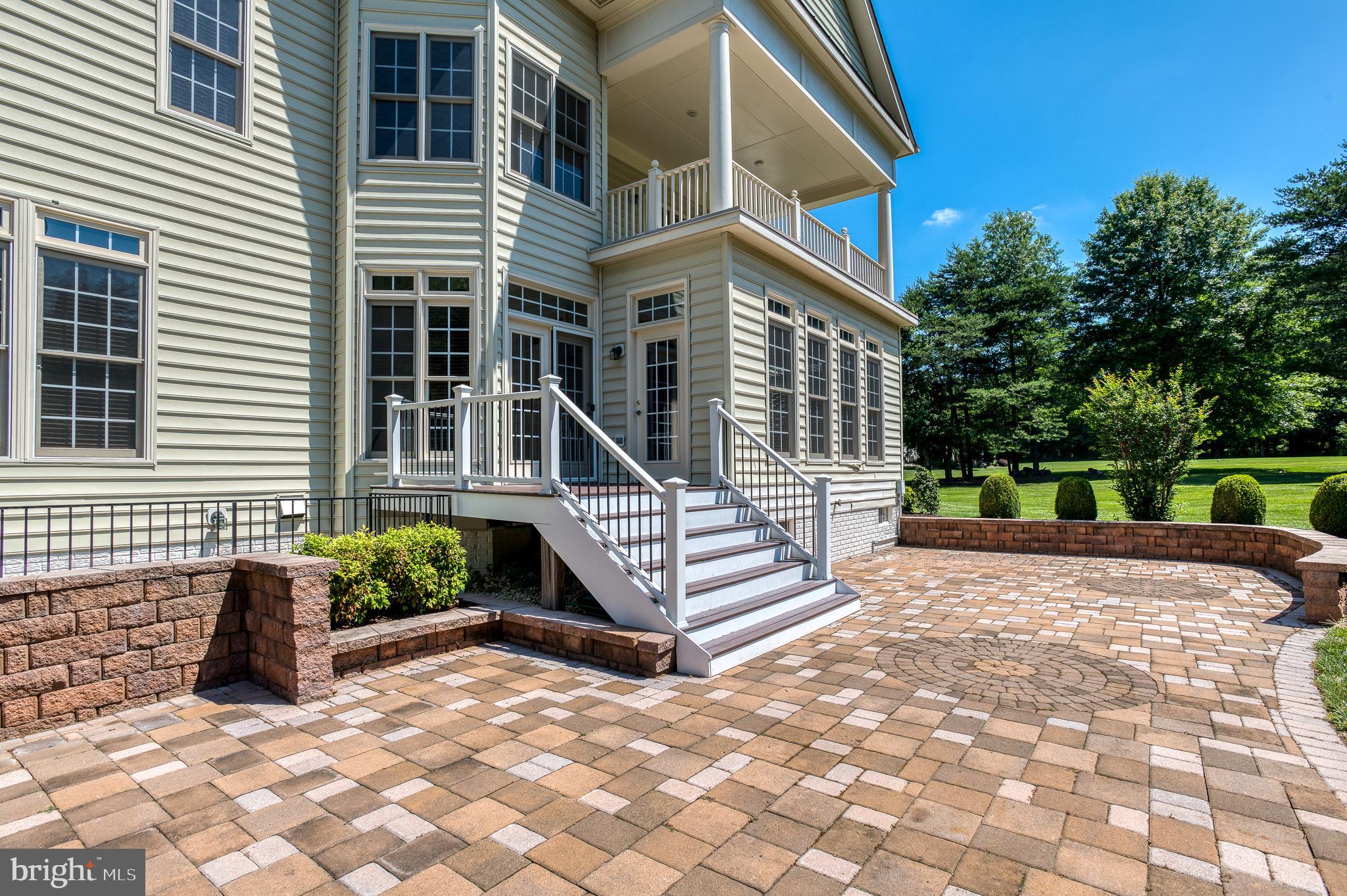 CEDAR CREST - Residential