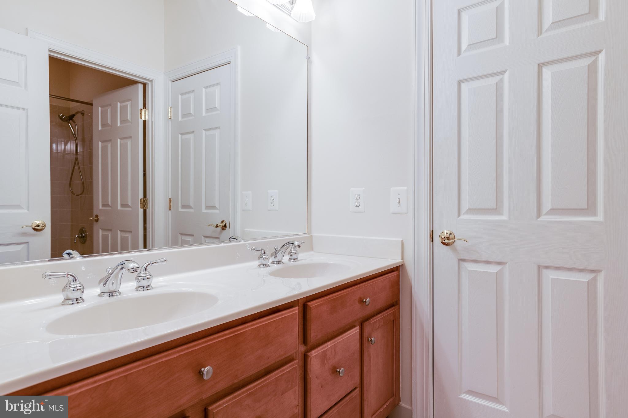 CEDAR CREST - Residential