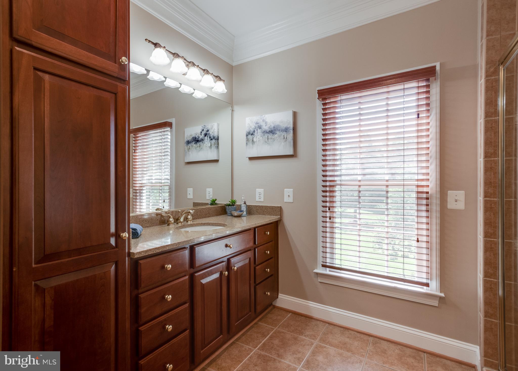 CEDAR CREST - Residential