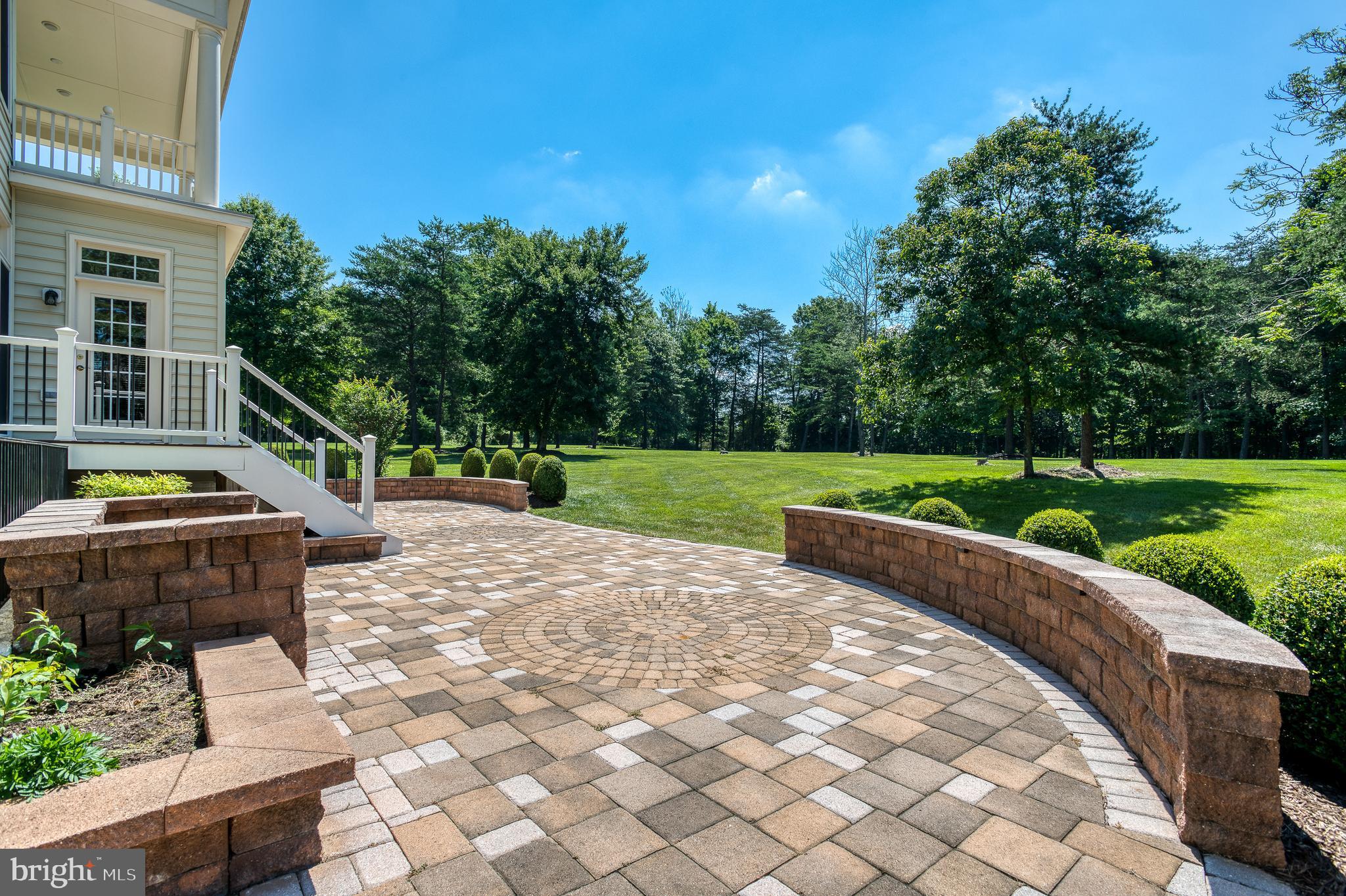 CEDAR CREST - Residential