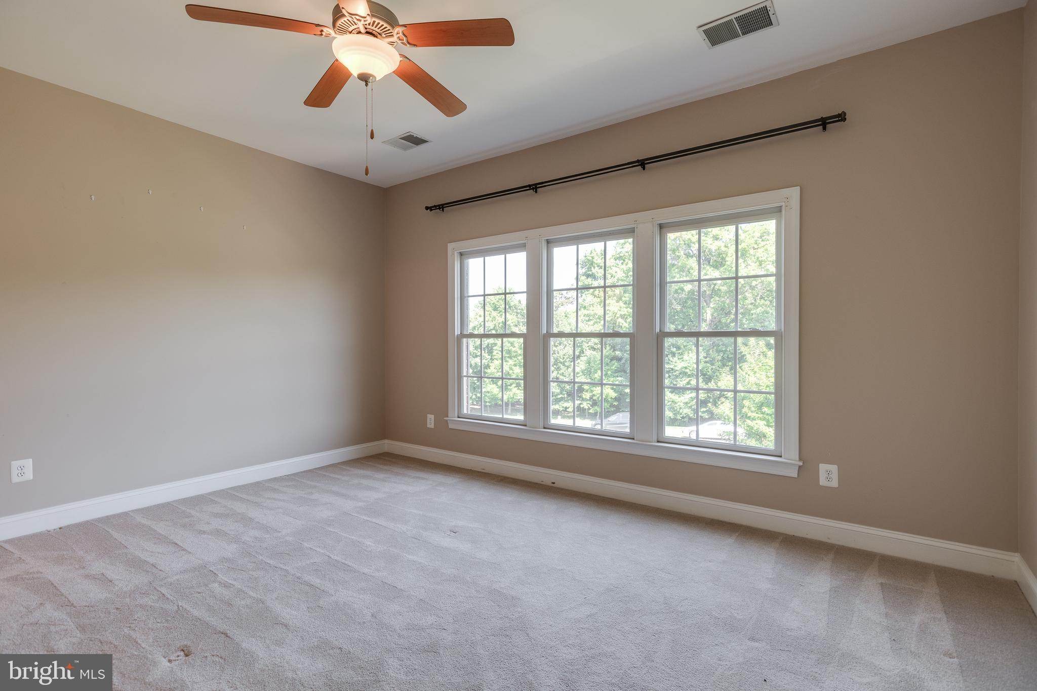 CEDAR CREST - Residential