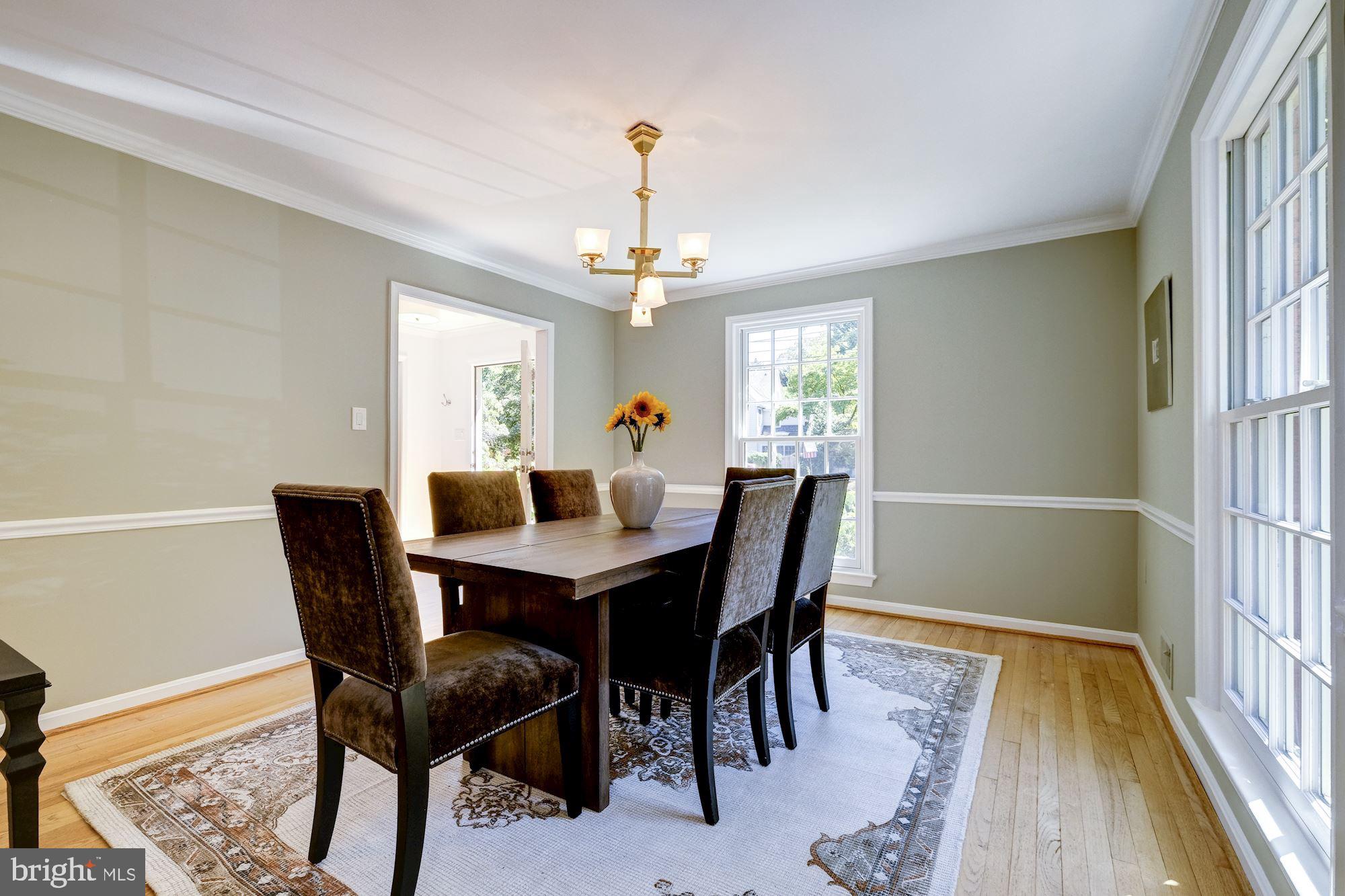 CHEVY CHASE - Residential