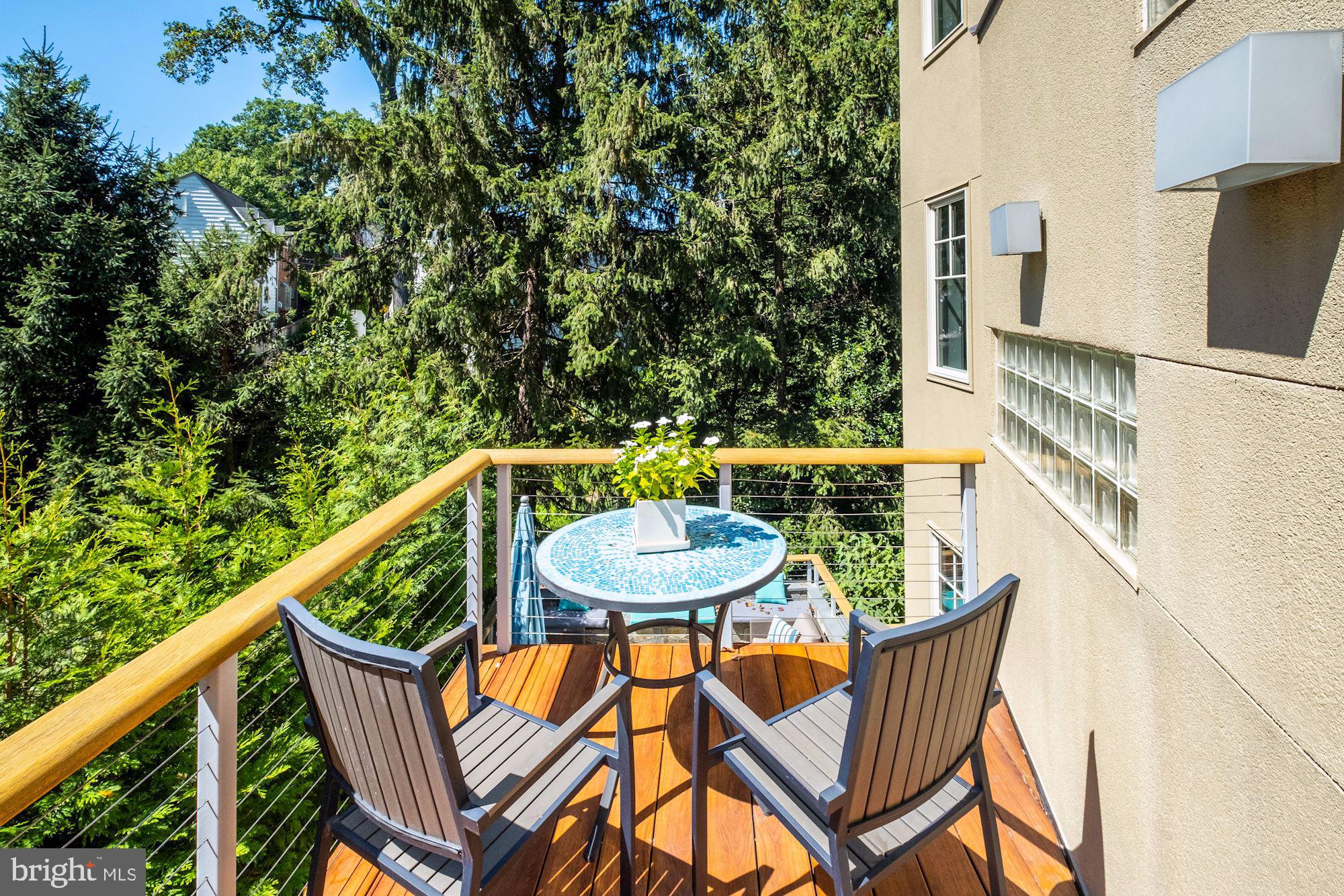 CHEVY CHASE - Residential