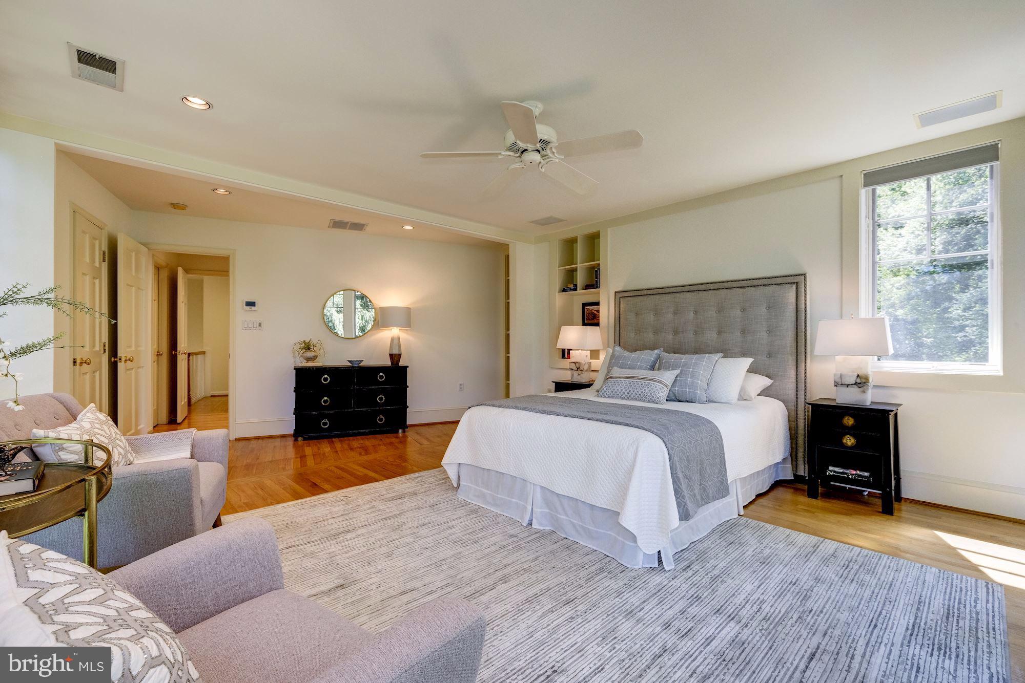 CHEVY CHASE - Residential