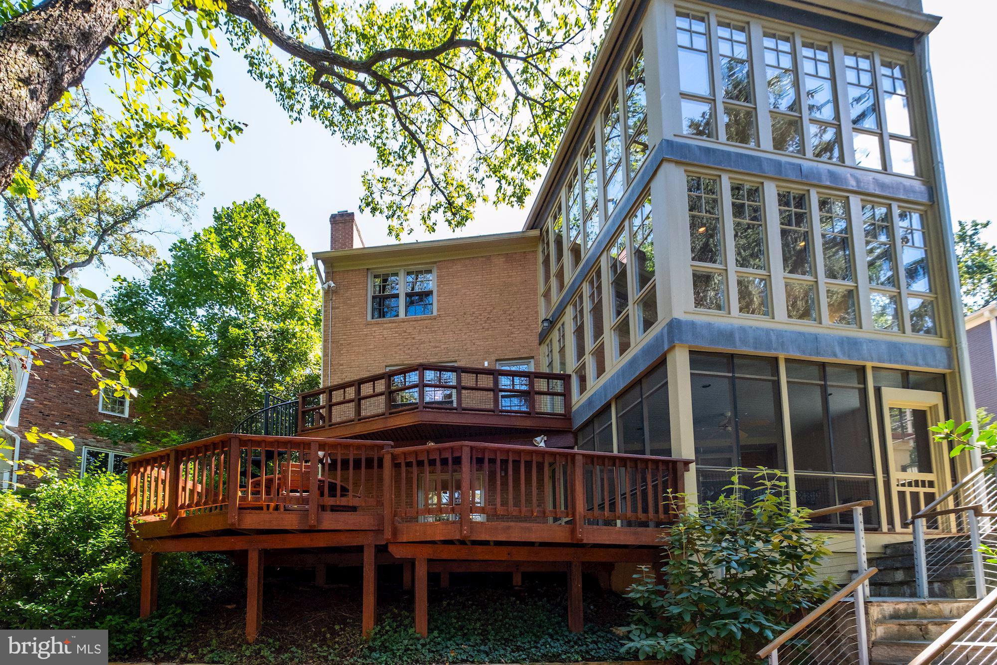 CHEVY CHASE - Residential