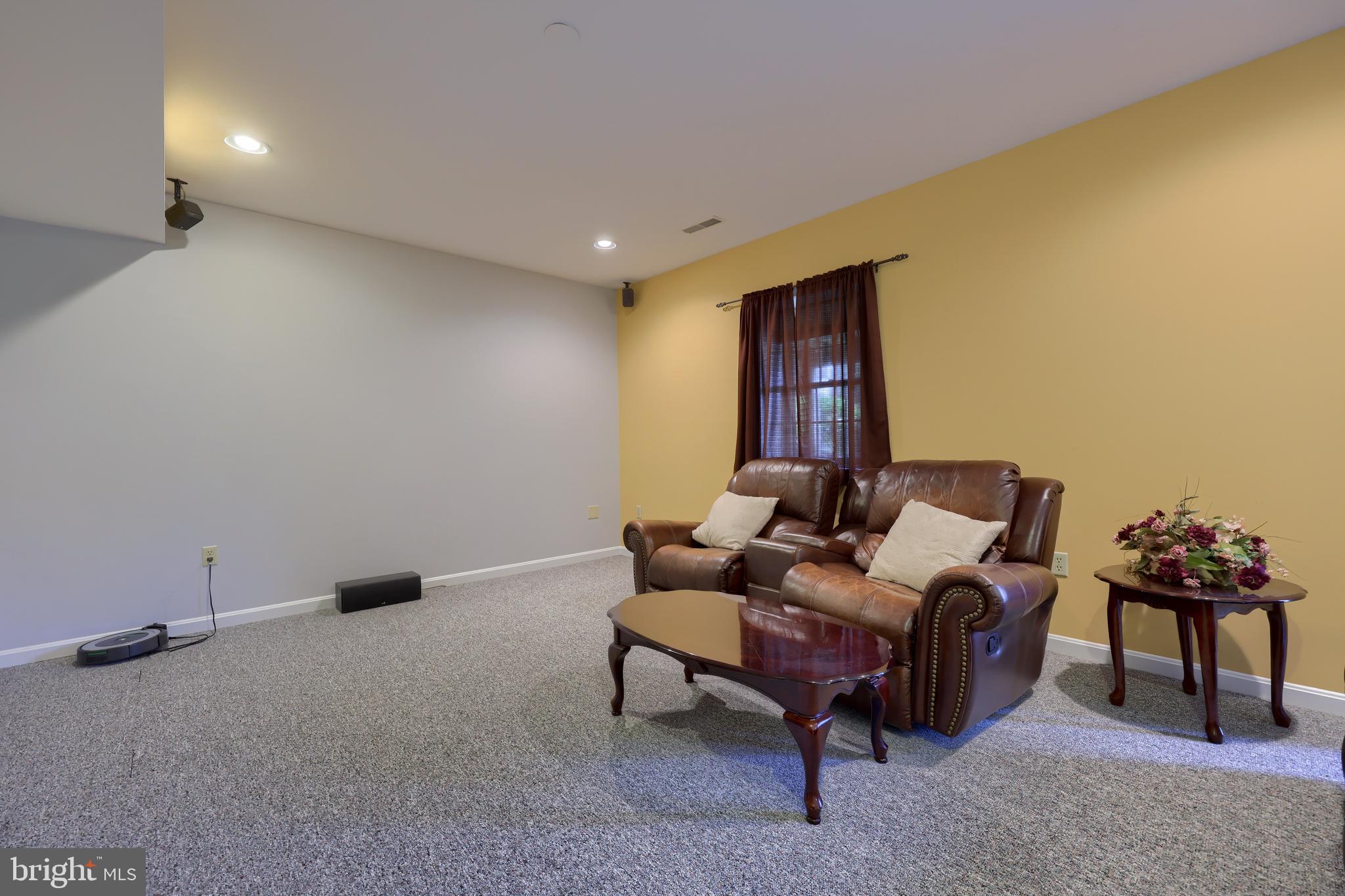 CHESTNUT RUN - Residential