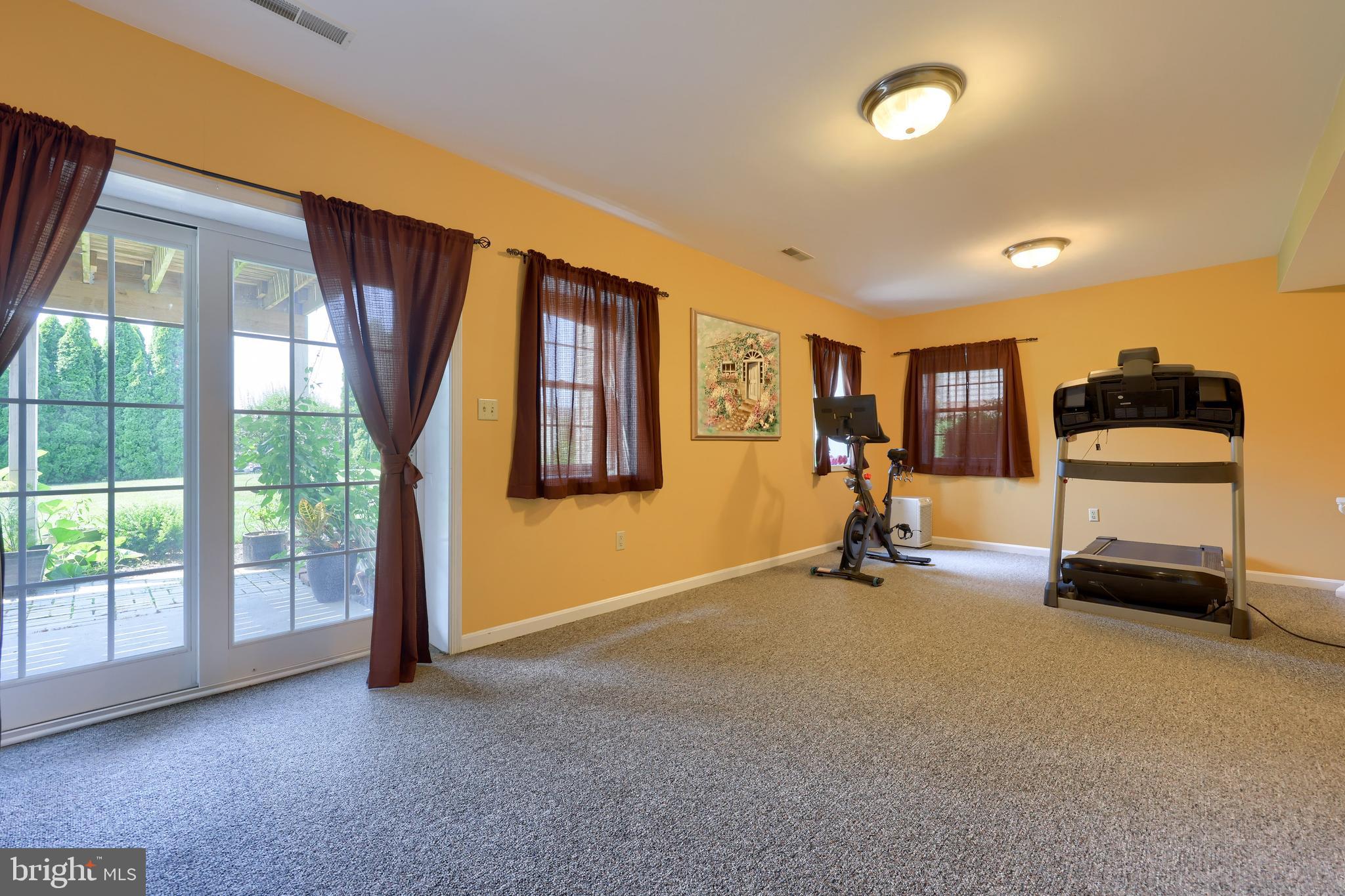 CHESTNUT RUN - Residential