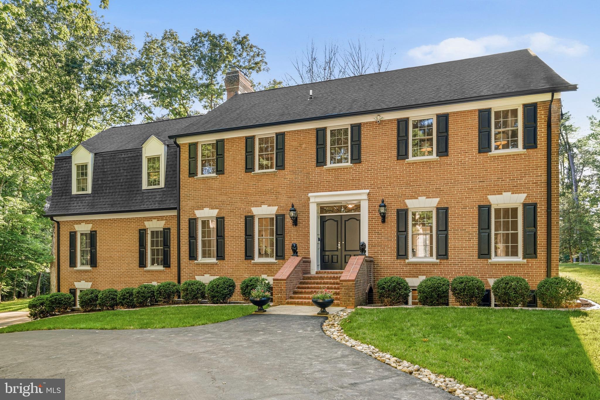 8018 EDDY BEND TRAIL