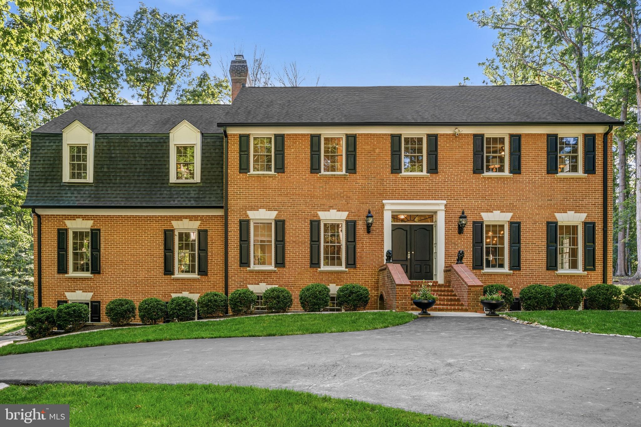 8018 EDDY BEND TRAIL