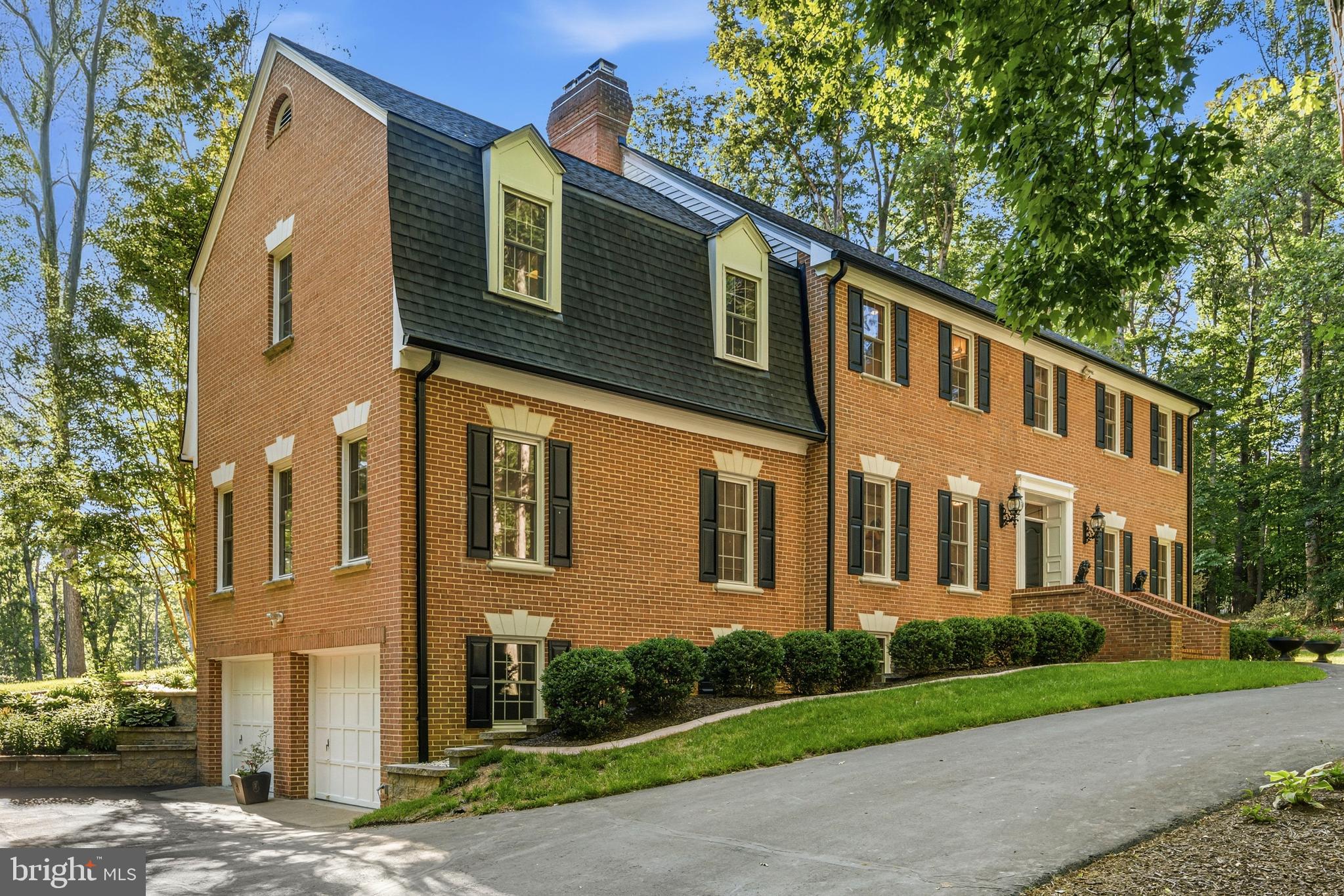 8018 EDDY BEND TRAIL