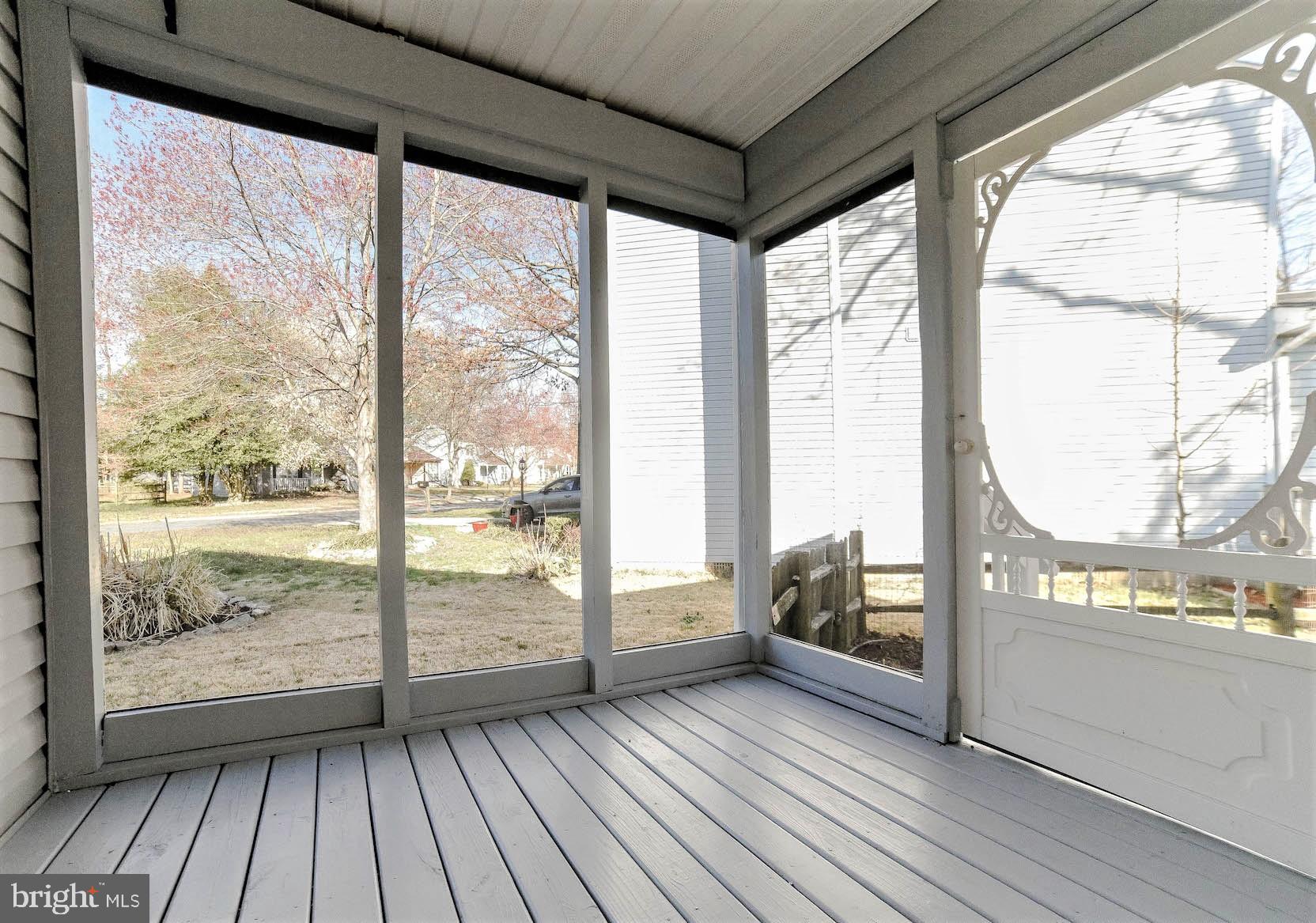 LANCASTER / WESTLAKE VILLAGE - Residential