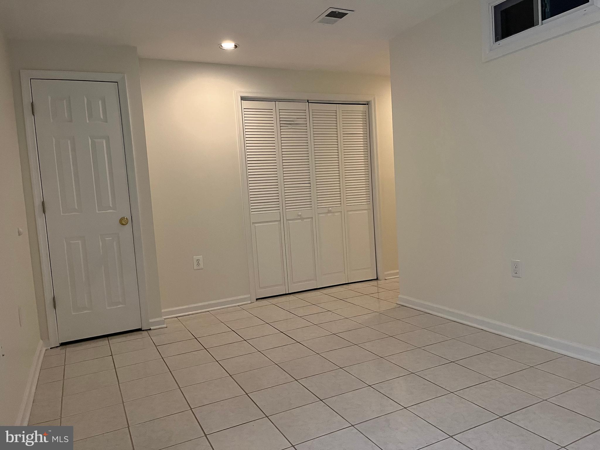 HAMMONDS MILL - Residential Lease