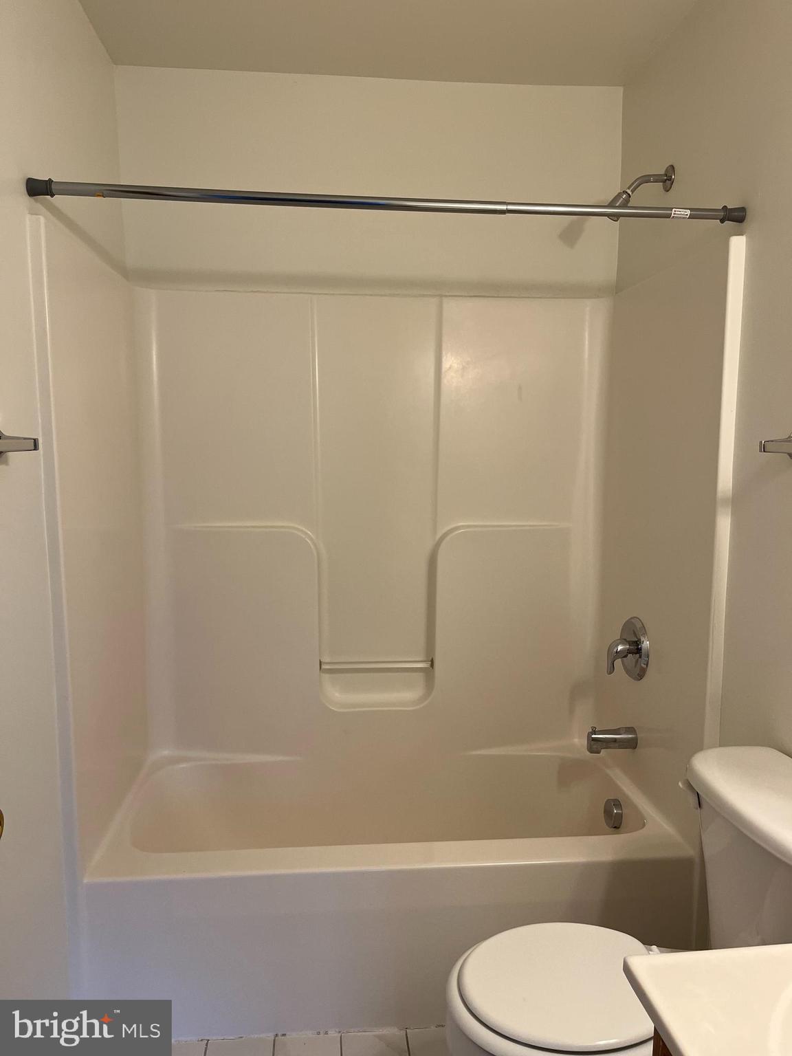 HAMMONDS MILL - Residential Lease