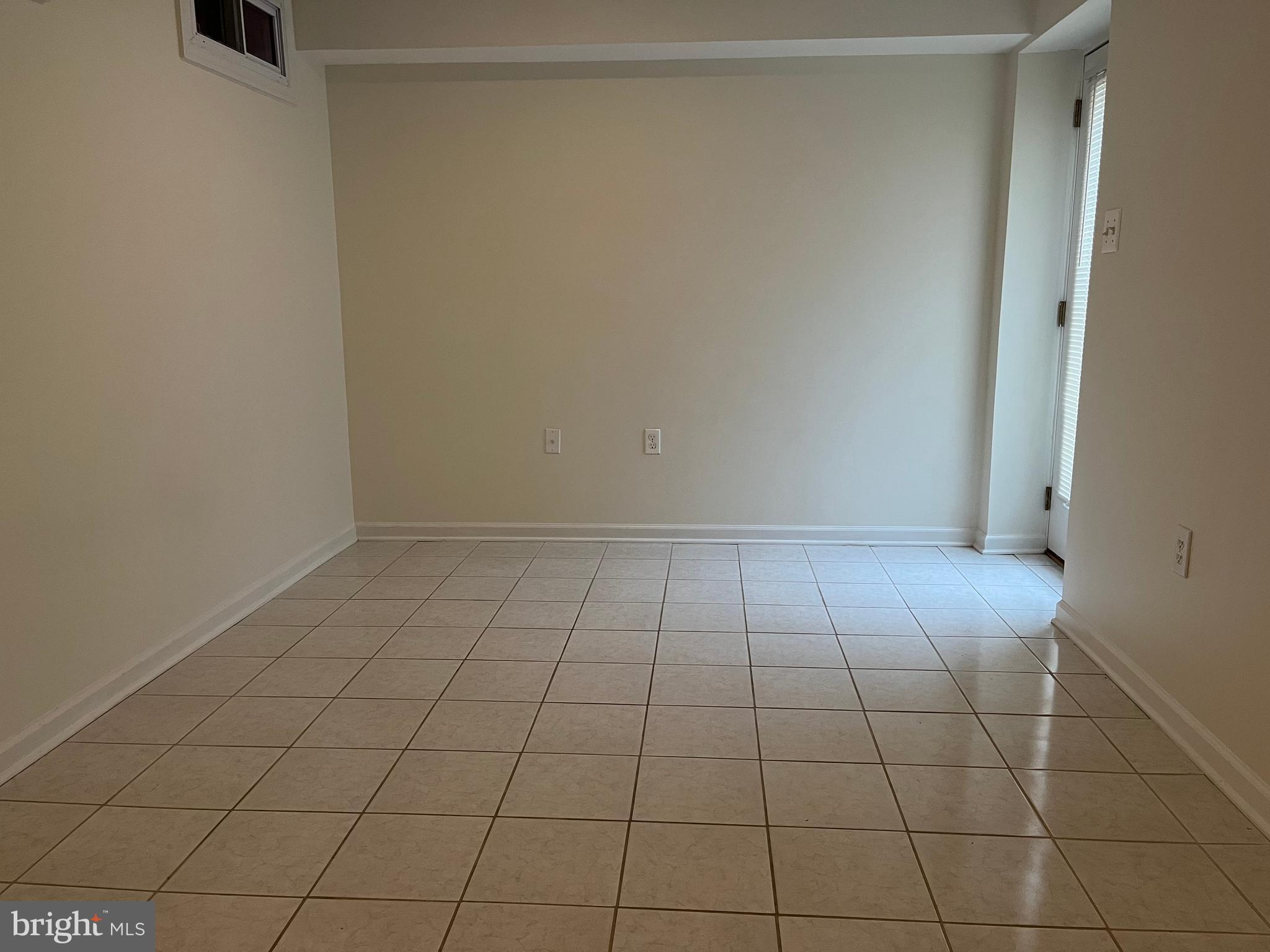 HAMMONDS MILL - Residential Lease