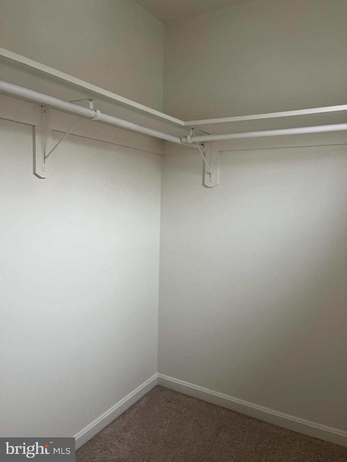 HAMMONDS MILL - Residential Lease