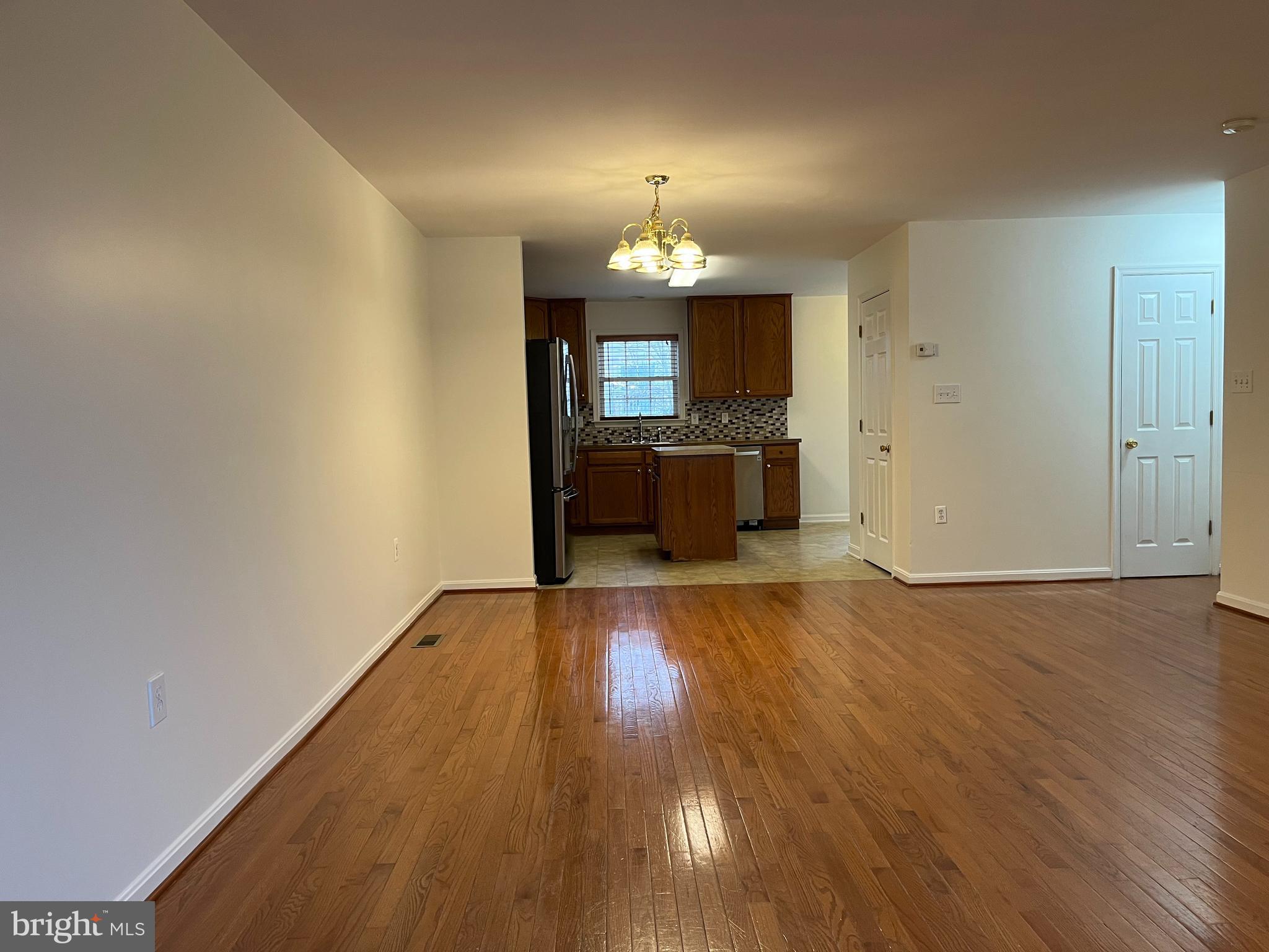 HAMMONDS MILL - Residential Lease