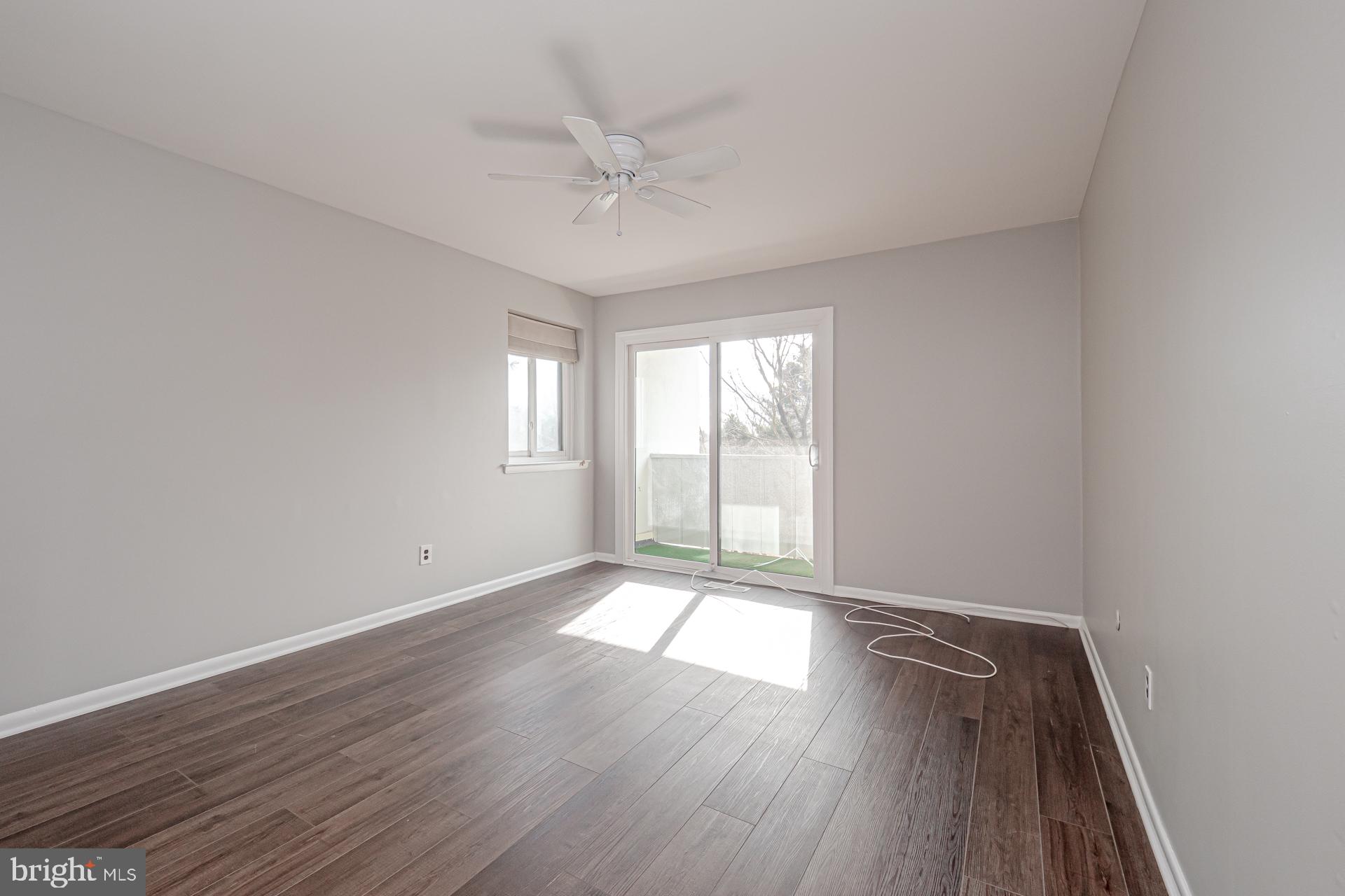 SUMMIT HOUSE - Residential Lease