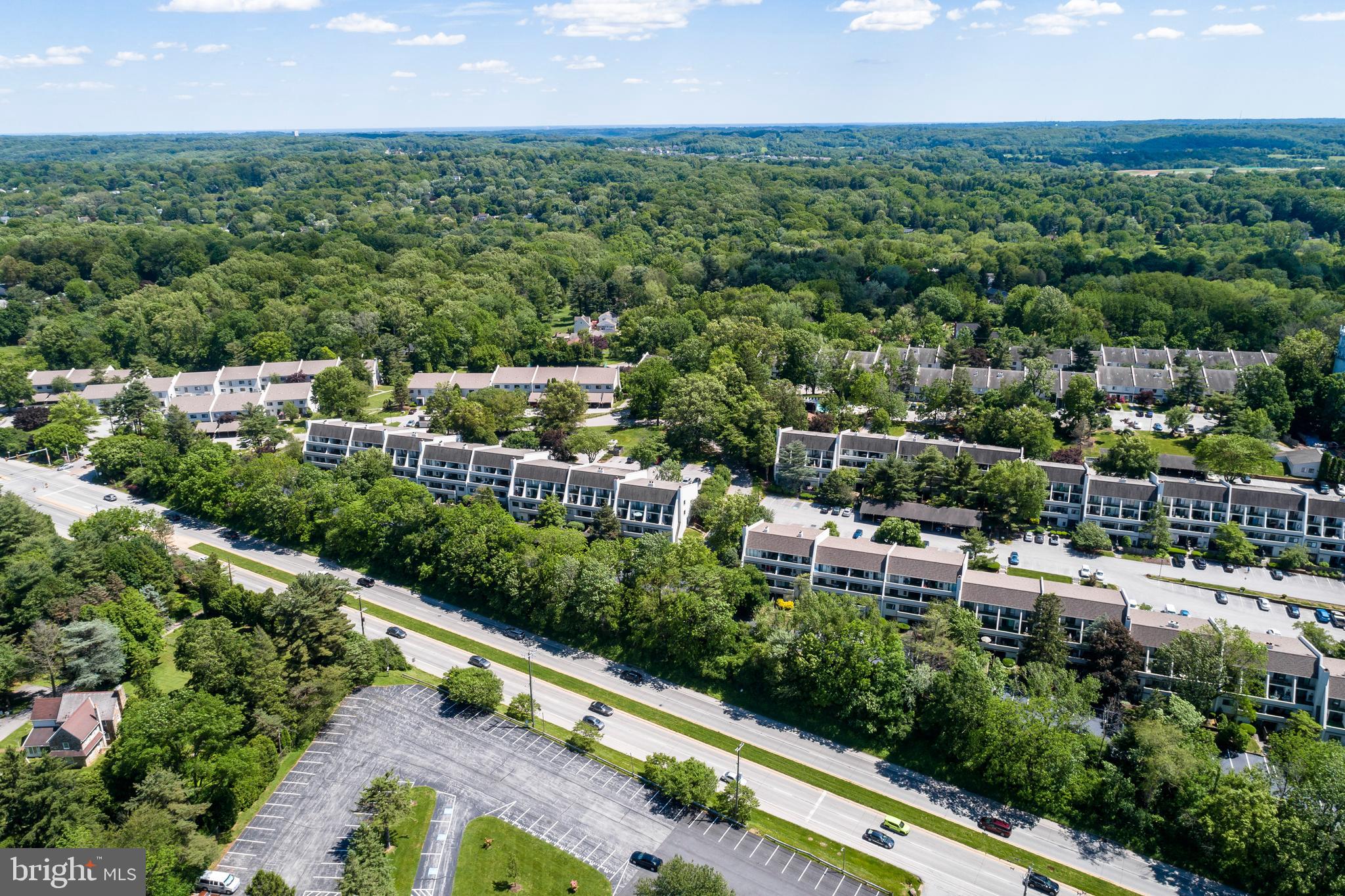 SUMMIT HOUSE - Residential Lease