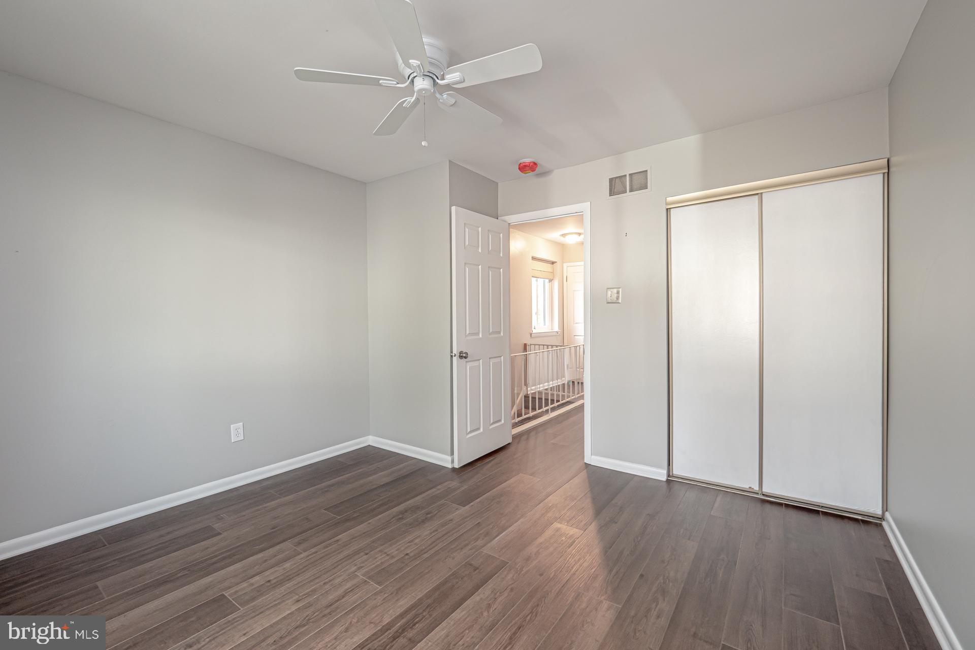 SUMMIT HOUSE - Residential Lease