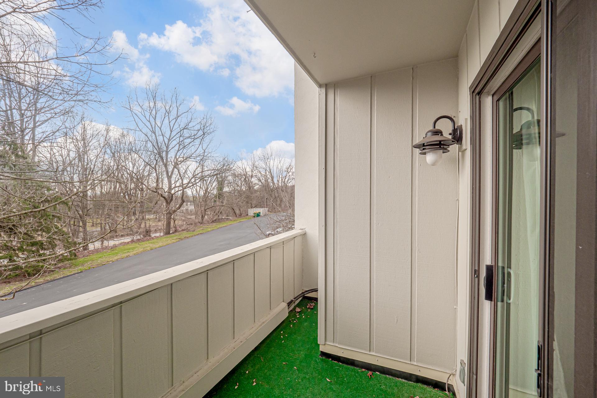 SUMMIT HOUSE - Residential Lease