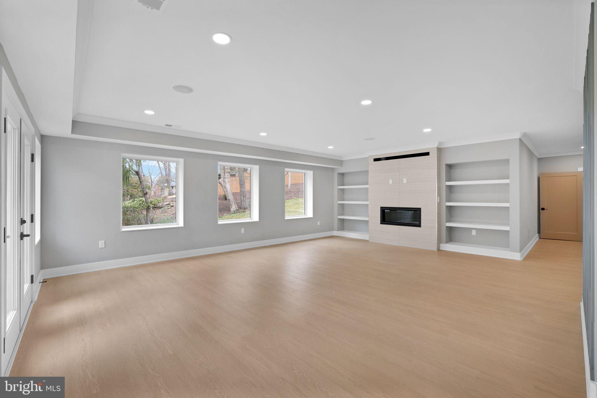 POTOMAC HILLS - Residential