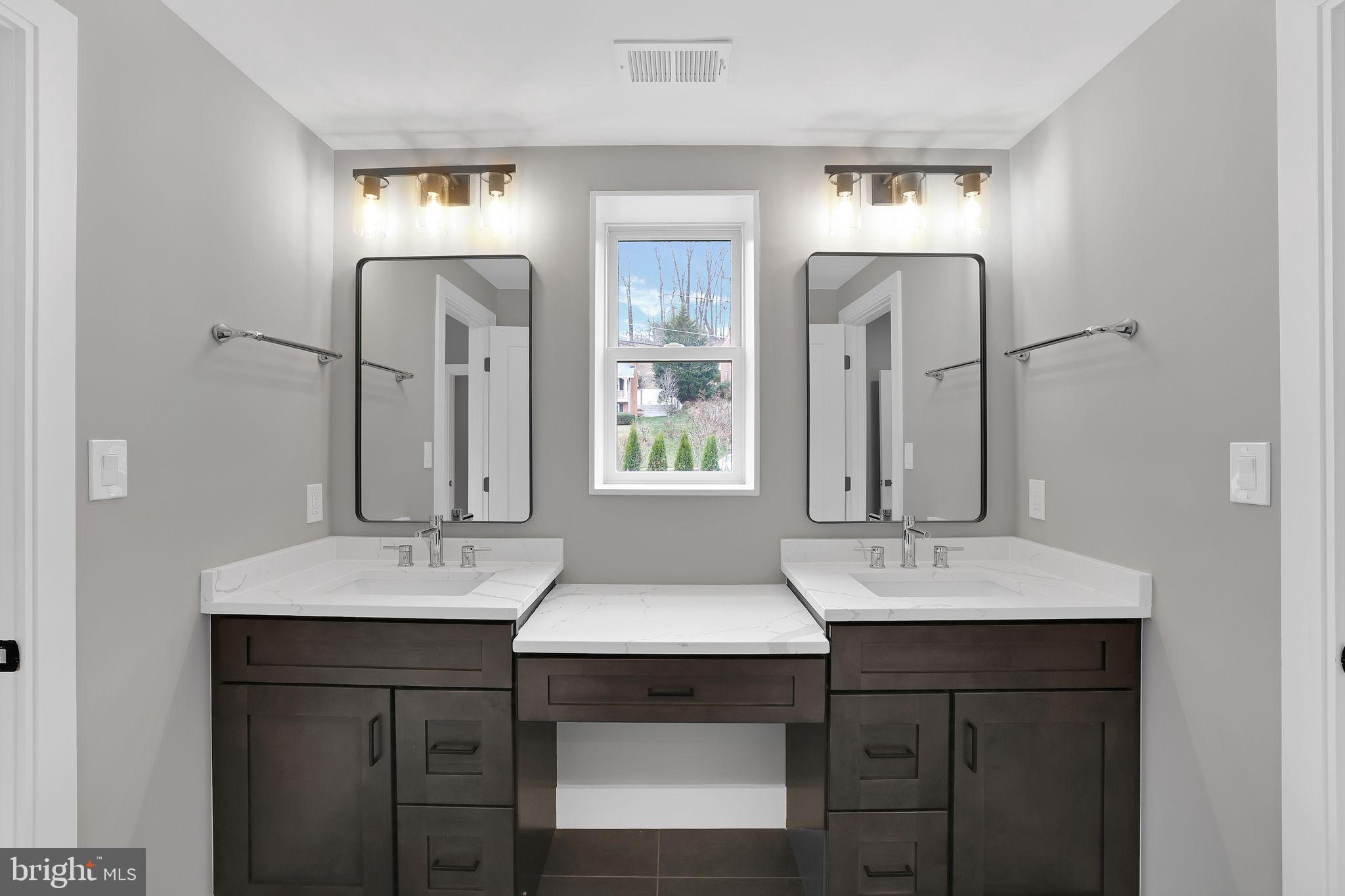 POTOMAC HILLS - Residential