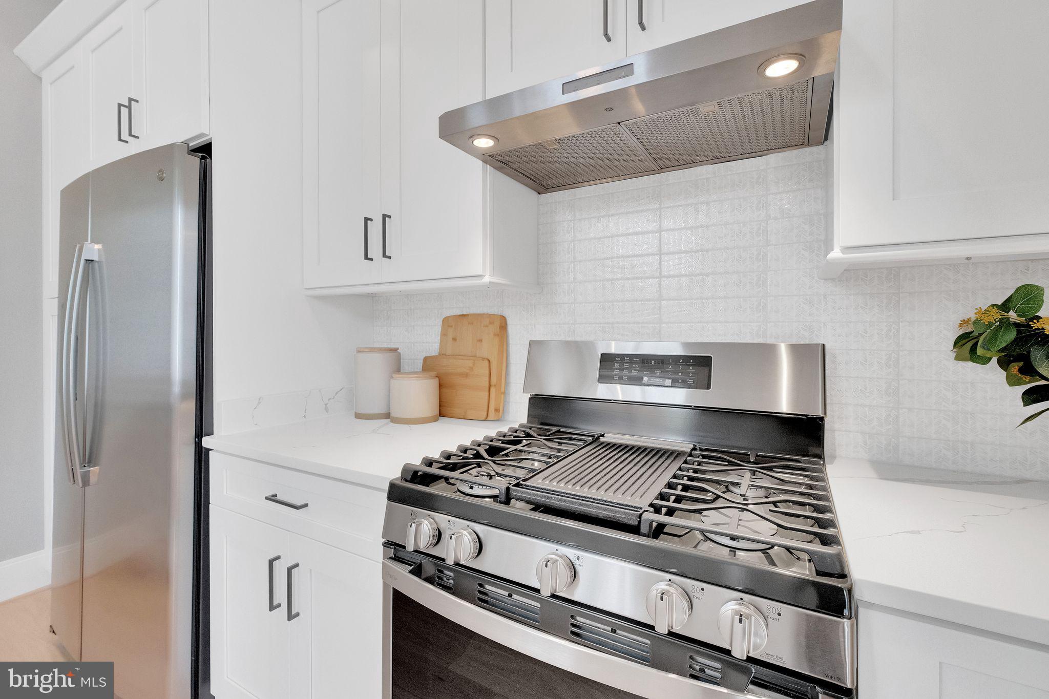 POTOMAC HILLS - Residential