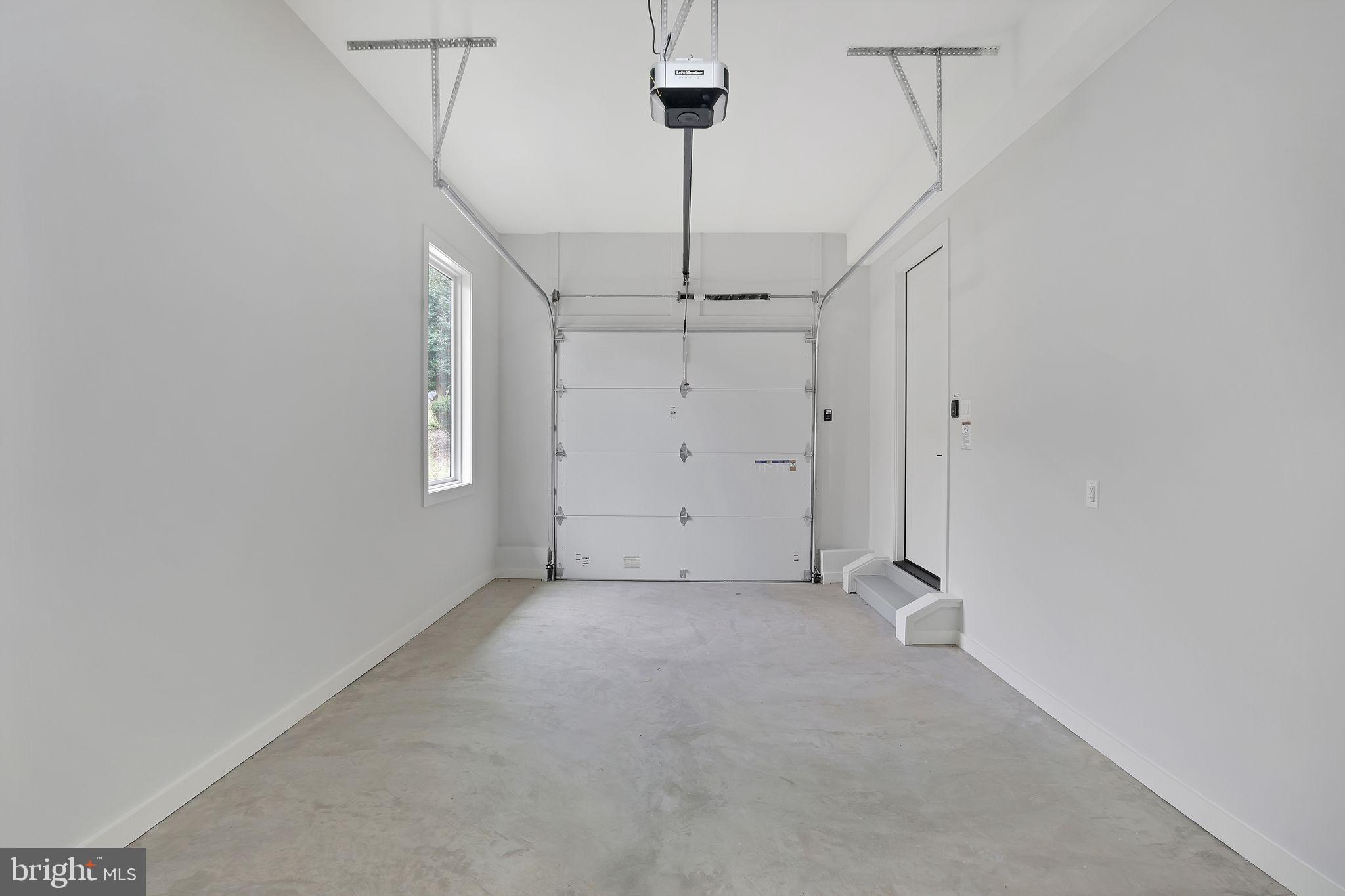 POTOMAC HILLS - Residential