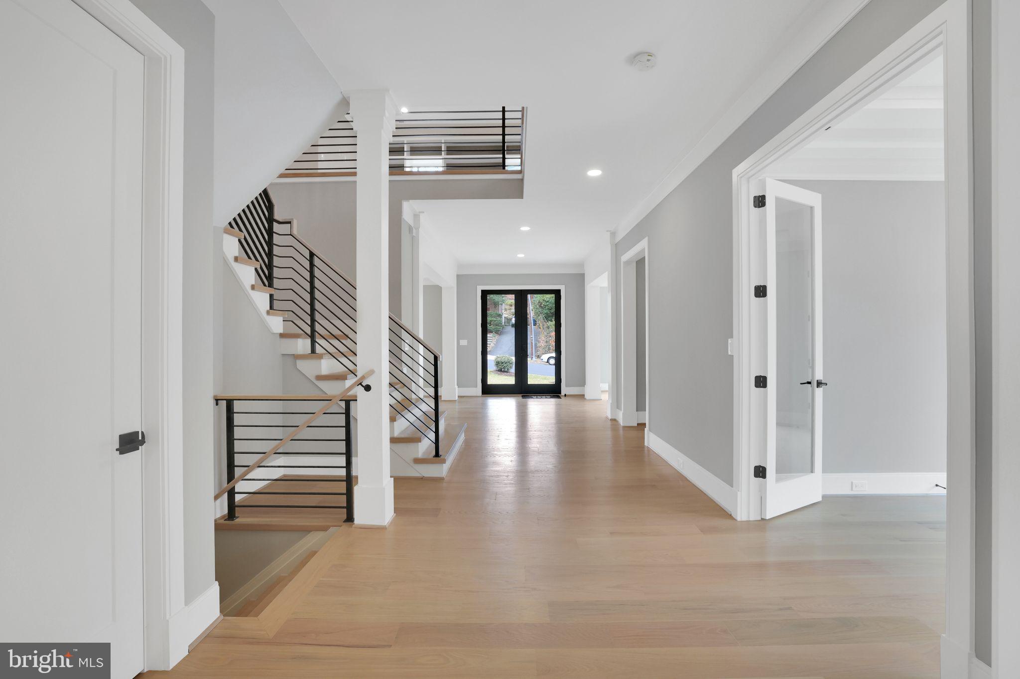 6226 KELLOGG DRIVE