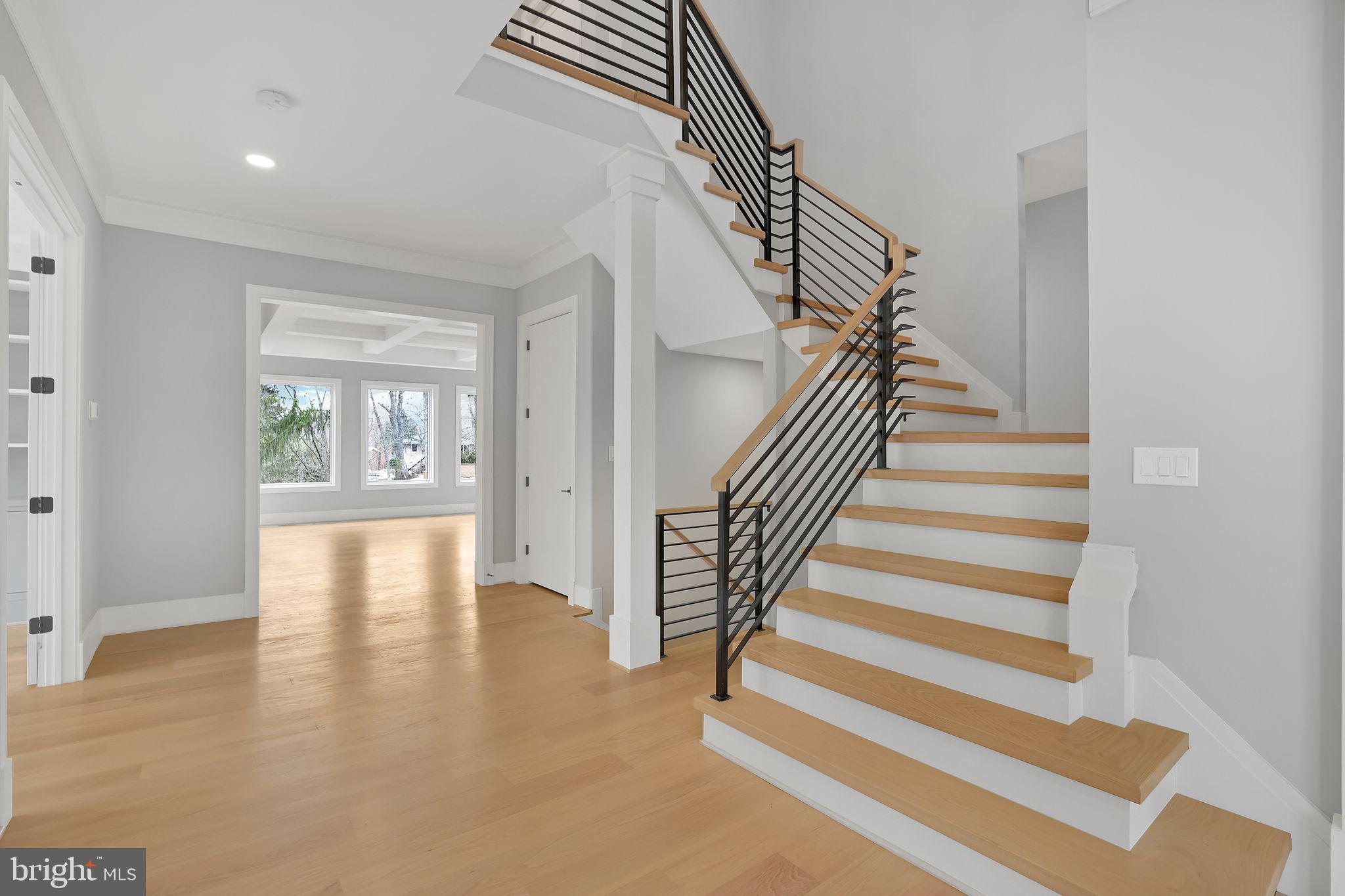 6226 KELLOGG DRIVE