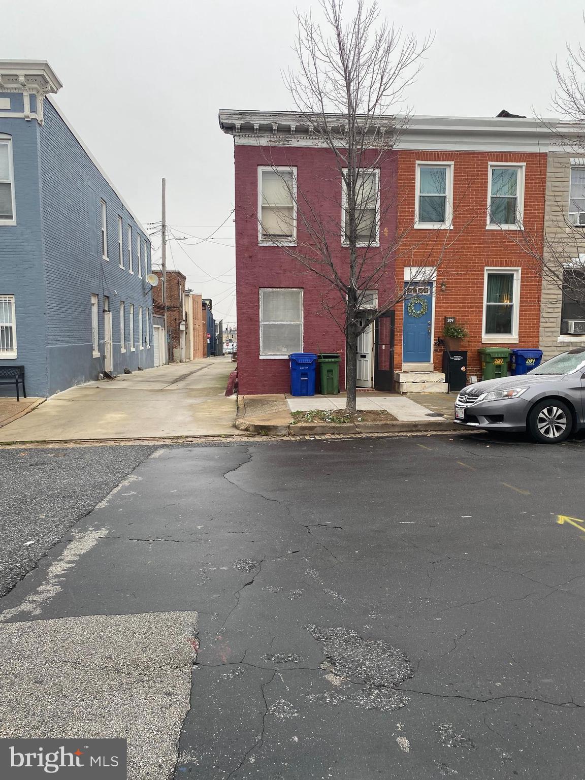 211 COLLINGTON AVENUE