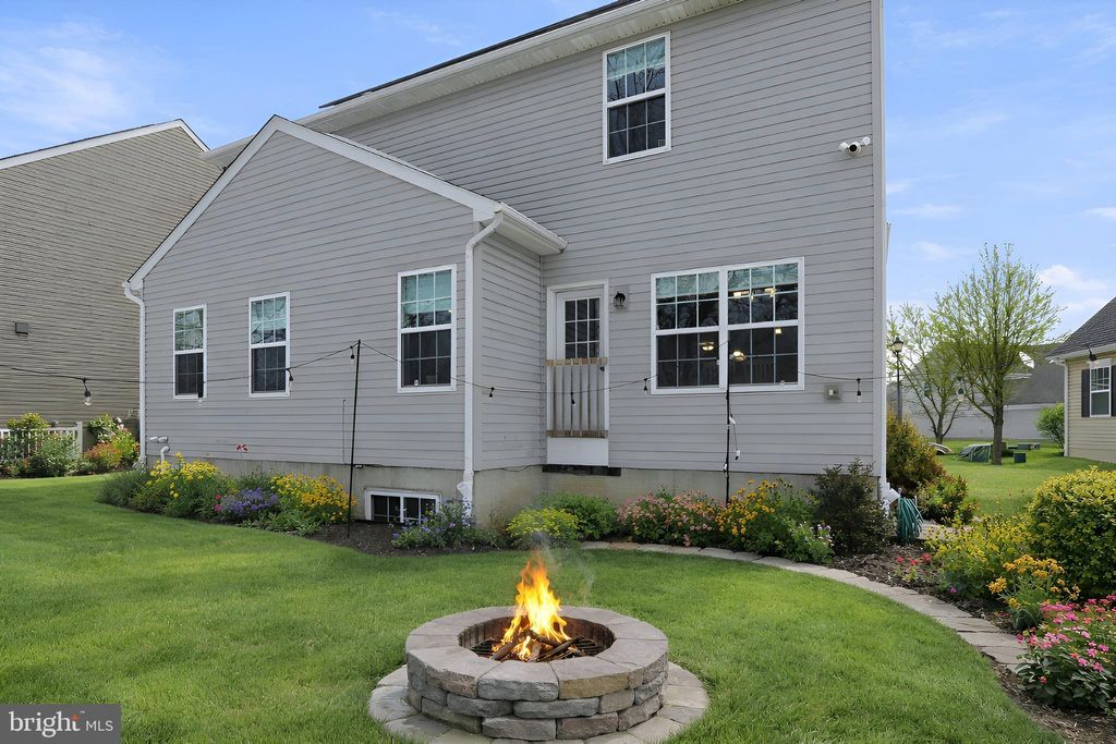 Photo of 505 Brookshire Drive, LANCASTER, PA 17601 (MLS # PALA2082622)