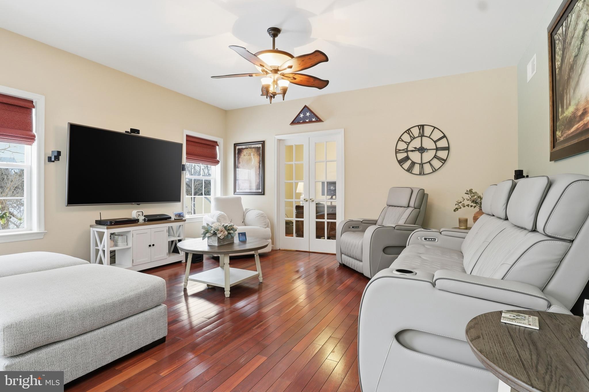 WORTHINGTON - Residential