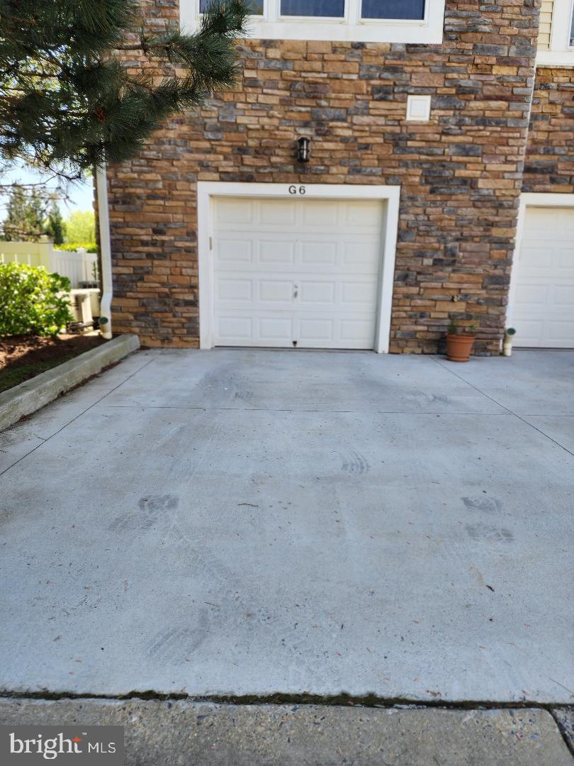 CLARKSBURG - Residential