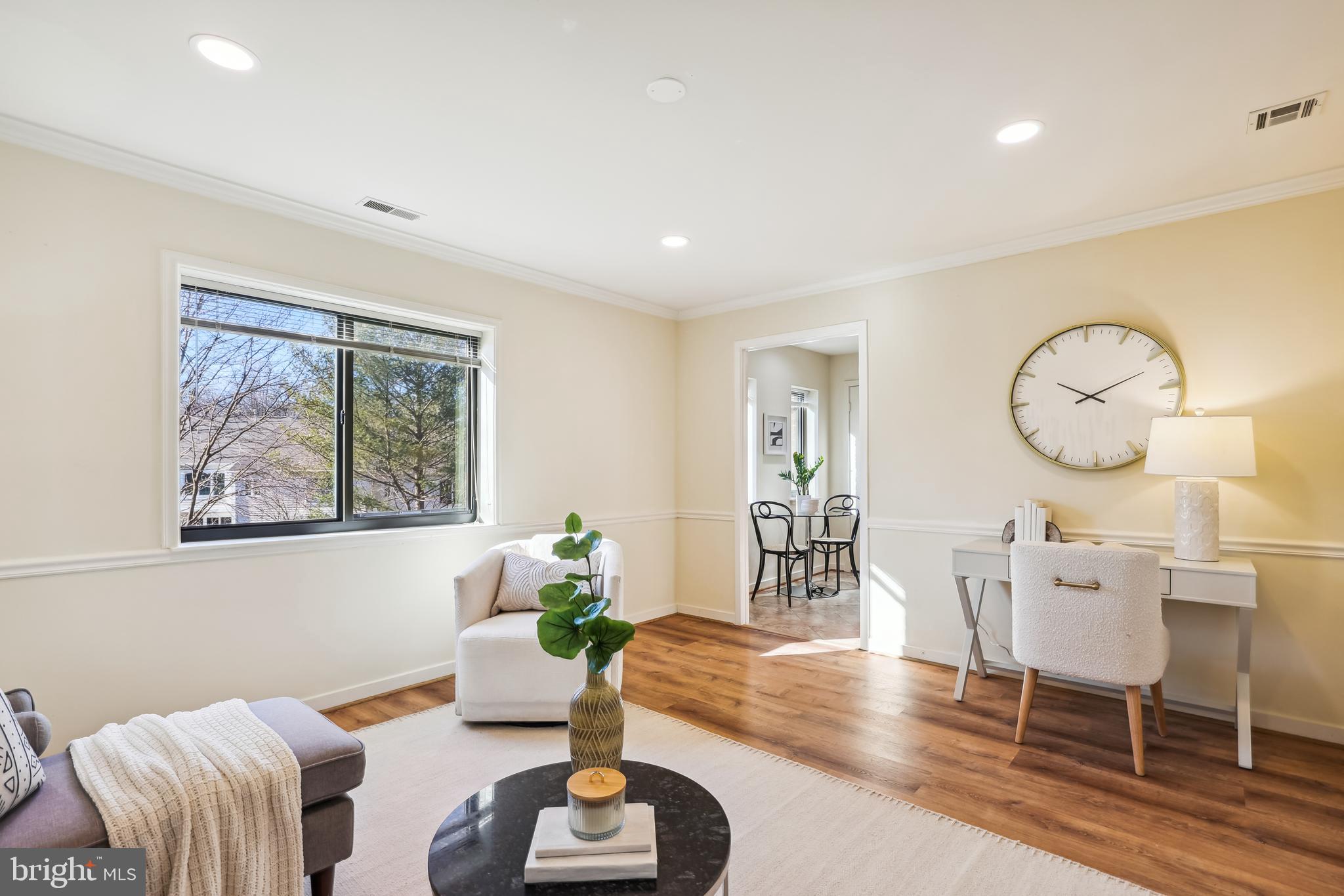 WATERFORD SQUARE - Residential