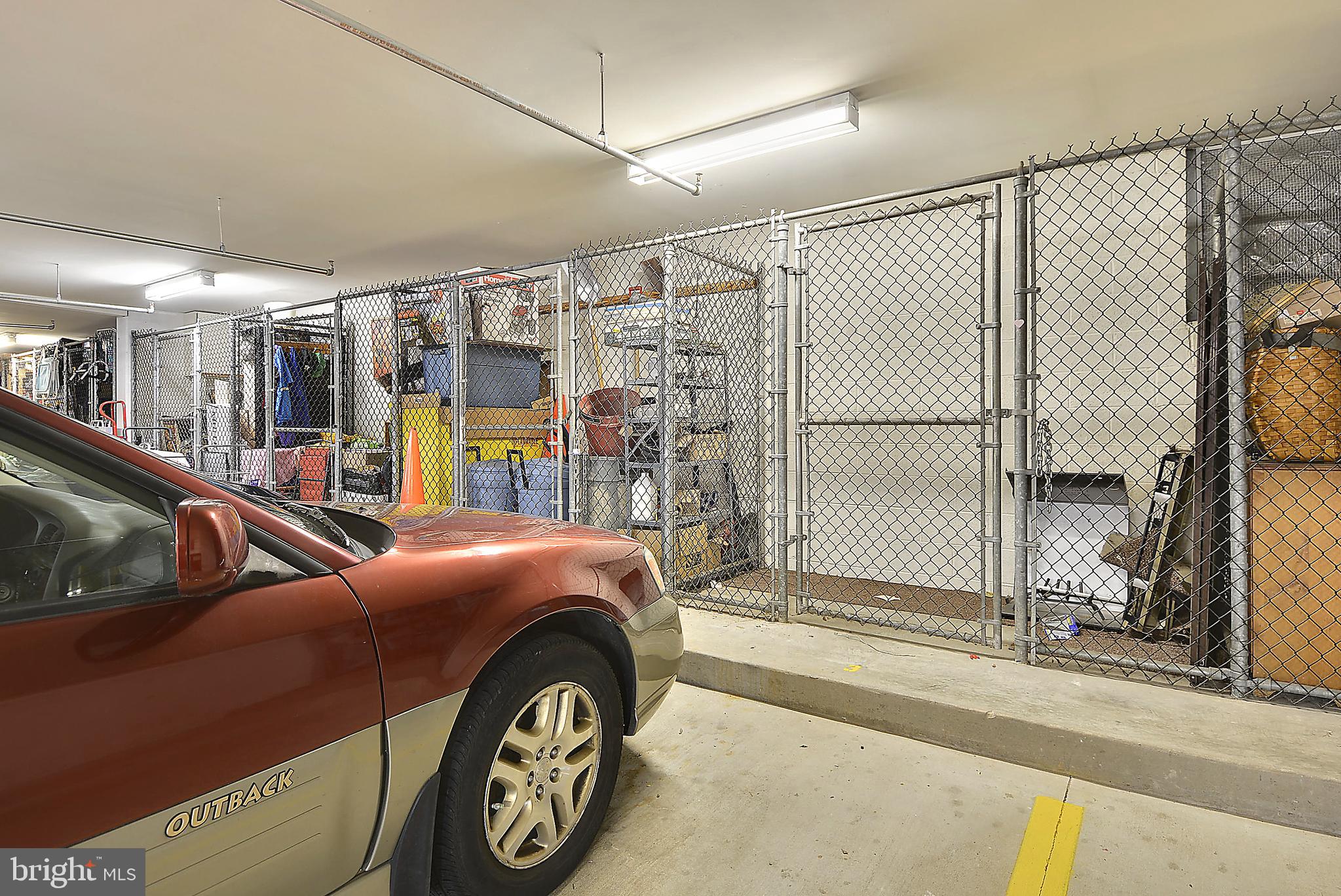 WATERFORD SQUARE - Residential