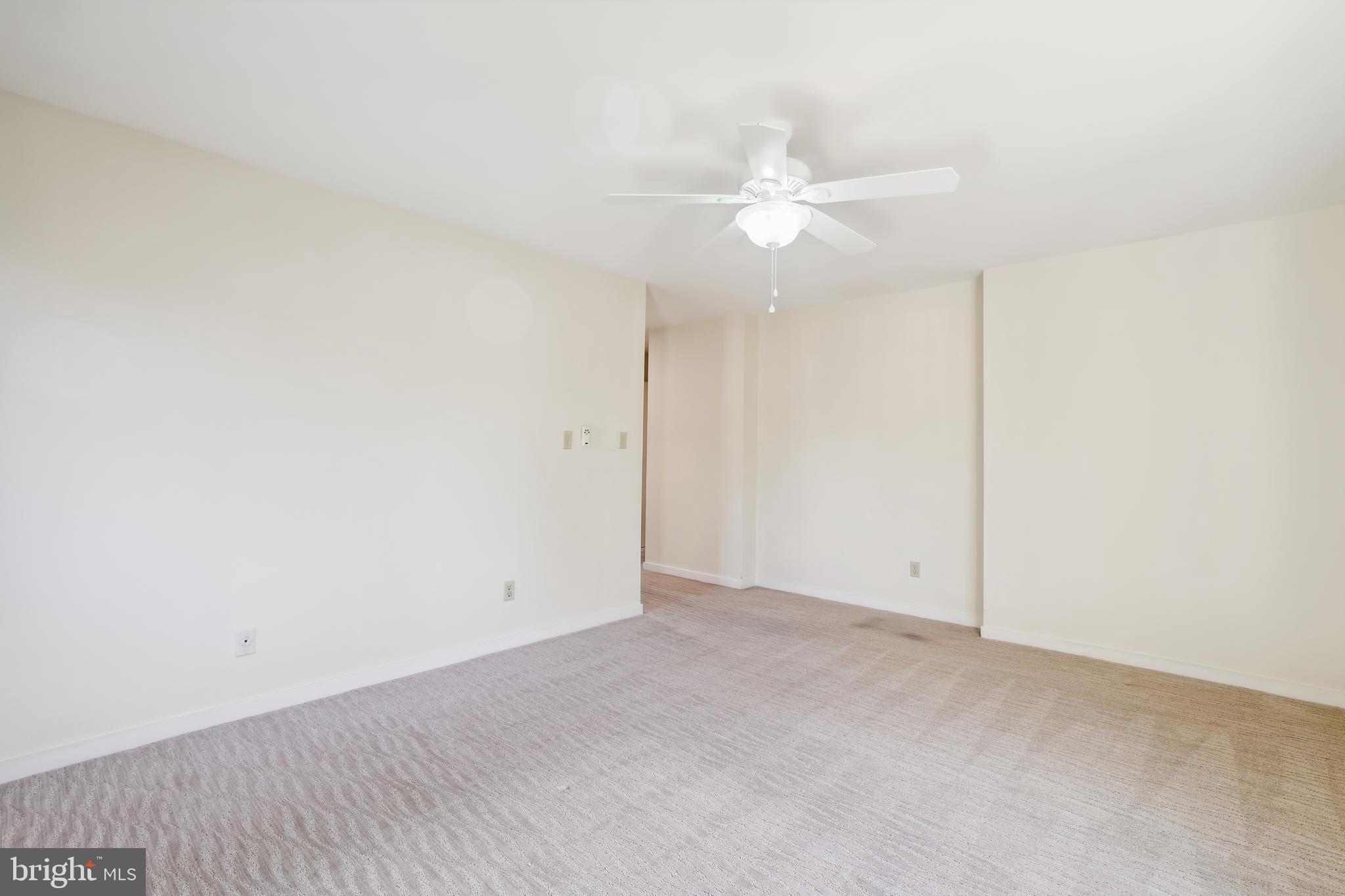 WATERFORD SQUARE - Residential