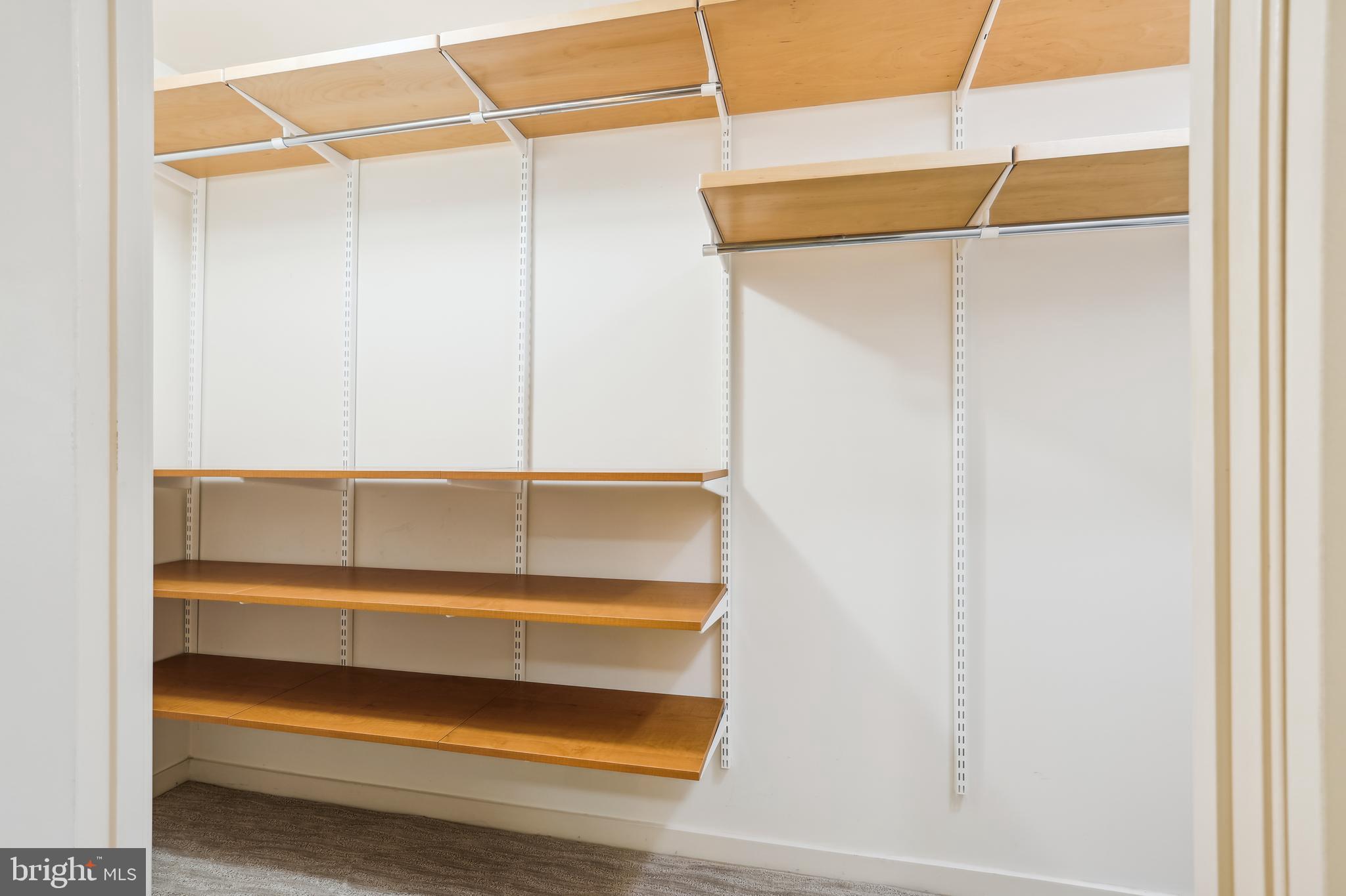 WATERFORD SQUARE - Residential