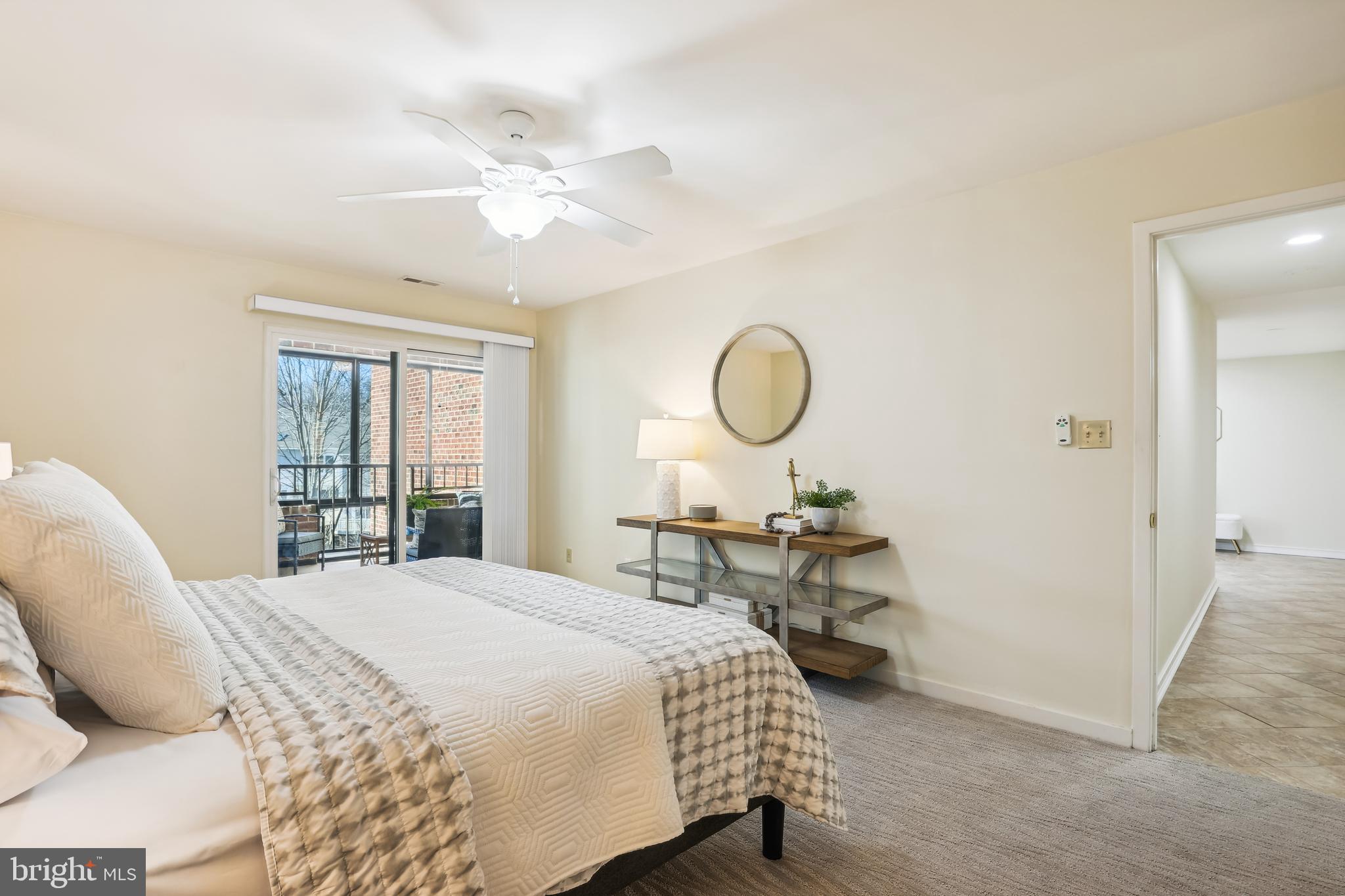 WATERFORD SQUARE - Residential