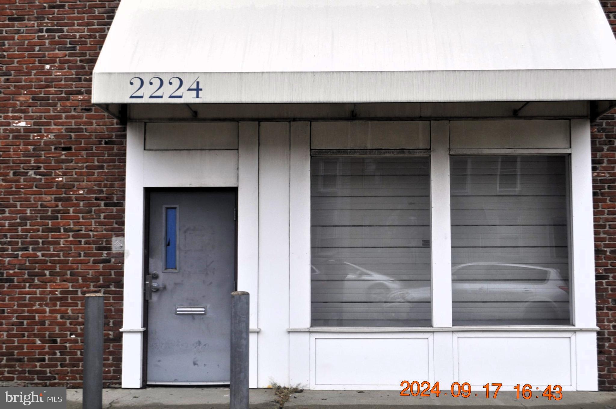 BUTCHERS HILL - Commercial Lease