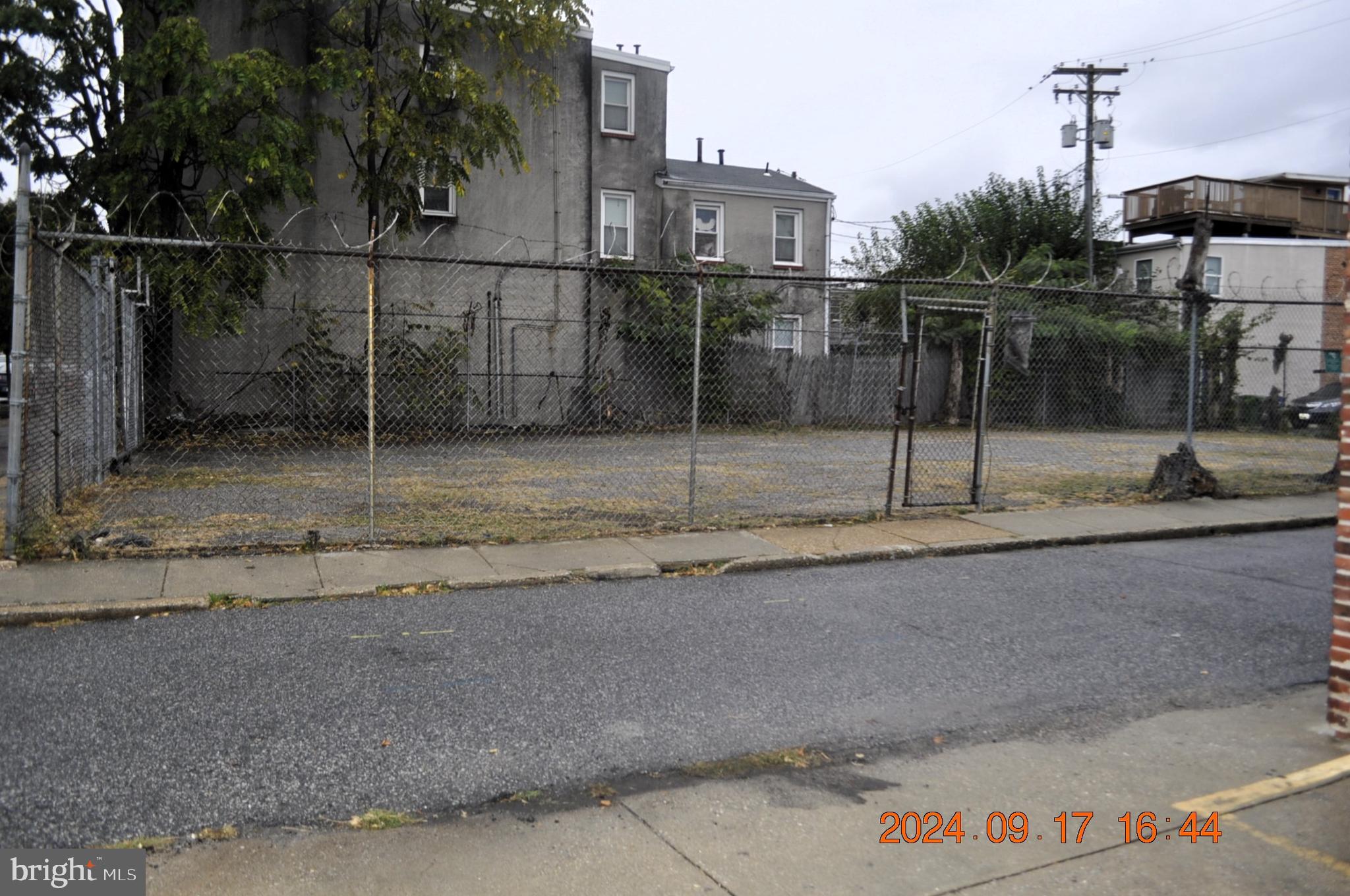 BUTCHERS HILL - Commercial Lease