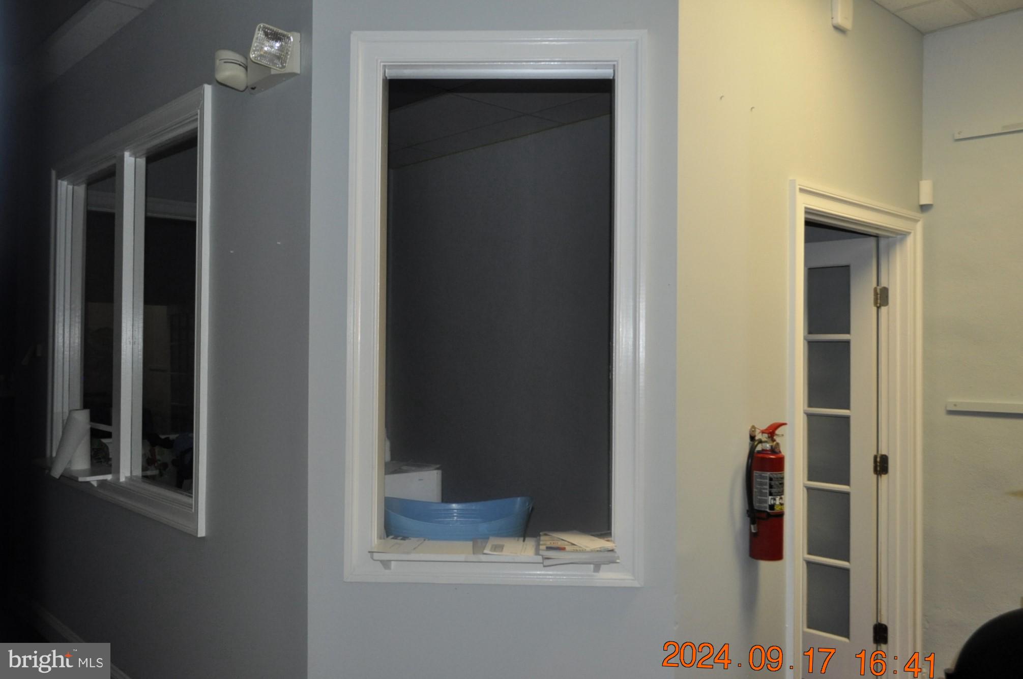 BUTCHERS HILL - Commercial Lease